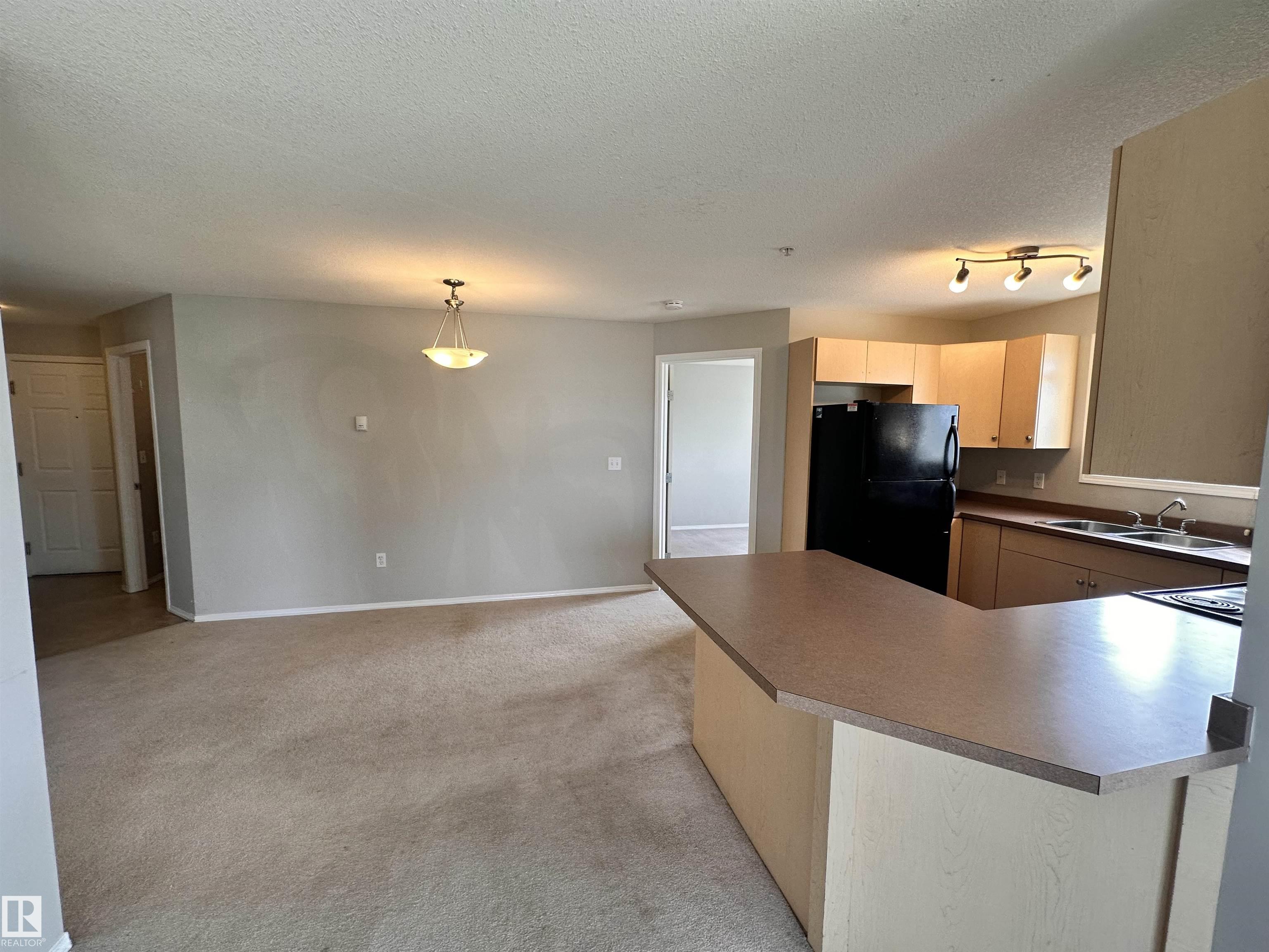 Photo 8 at 232 - 4309 33 Street, South Business Park, Stony Plain