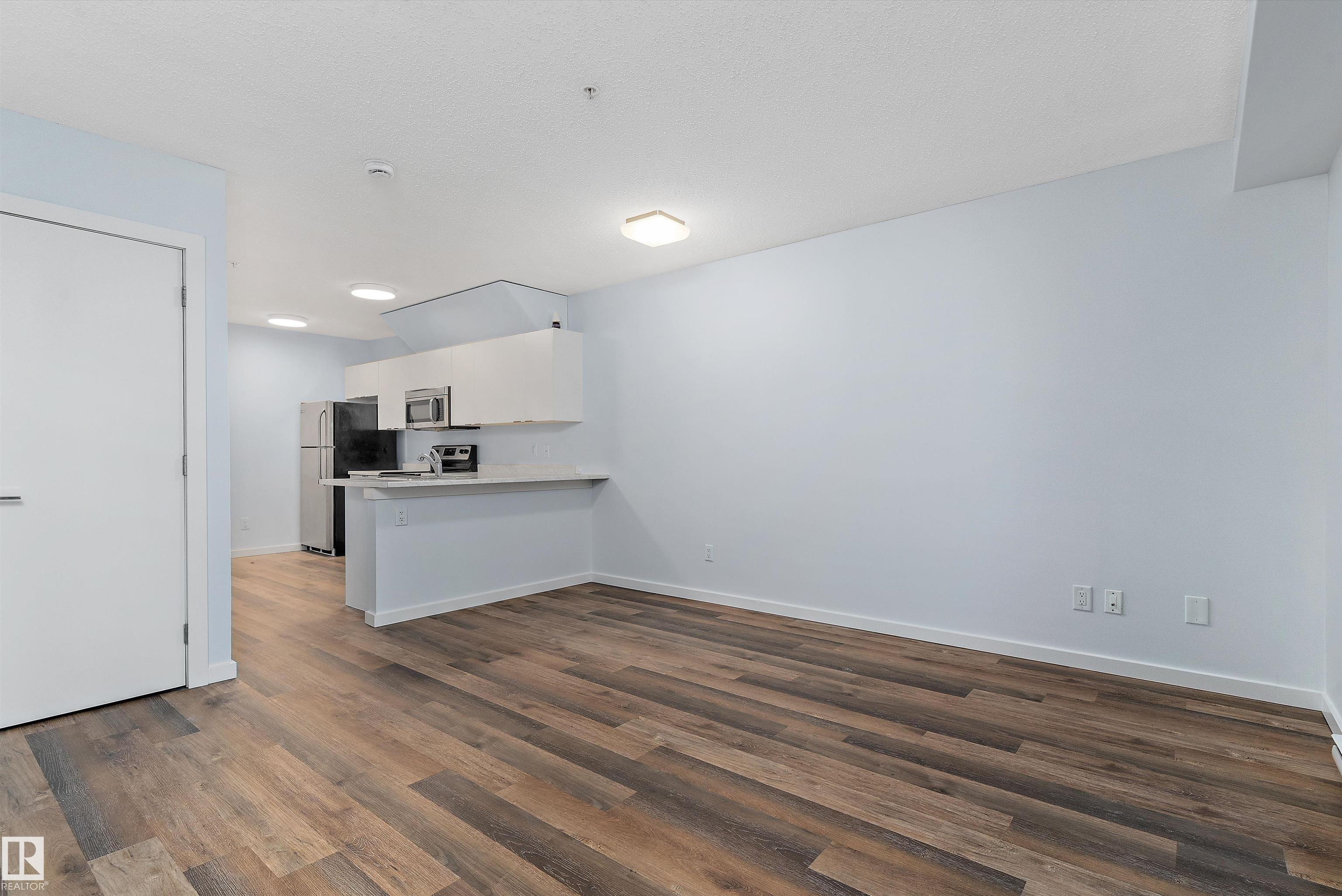 Photo 10 at 111 - 610 Calahoo Road, City Centre, Spruce Grove