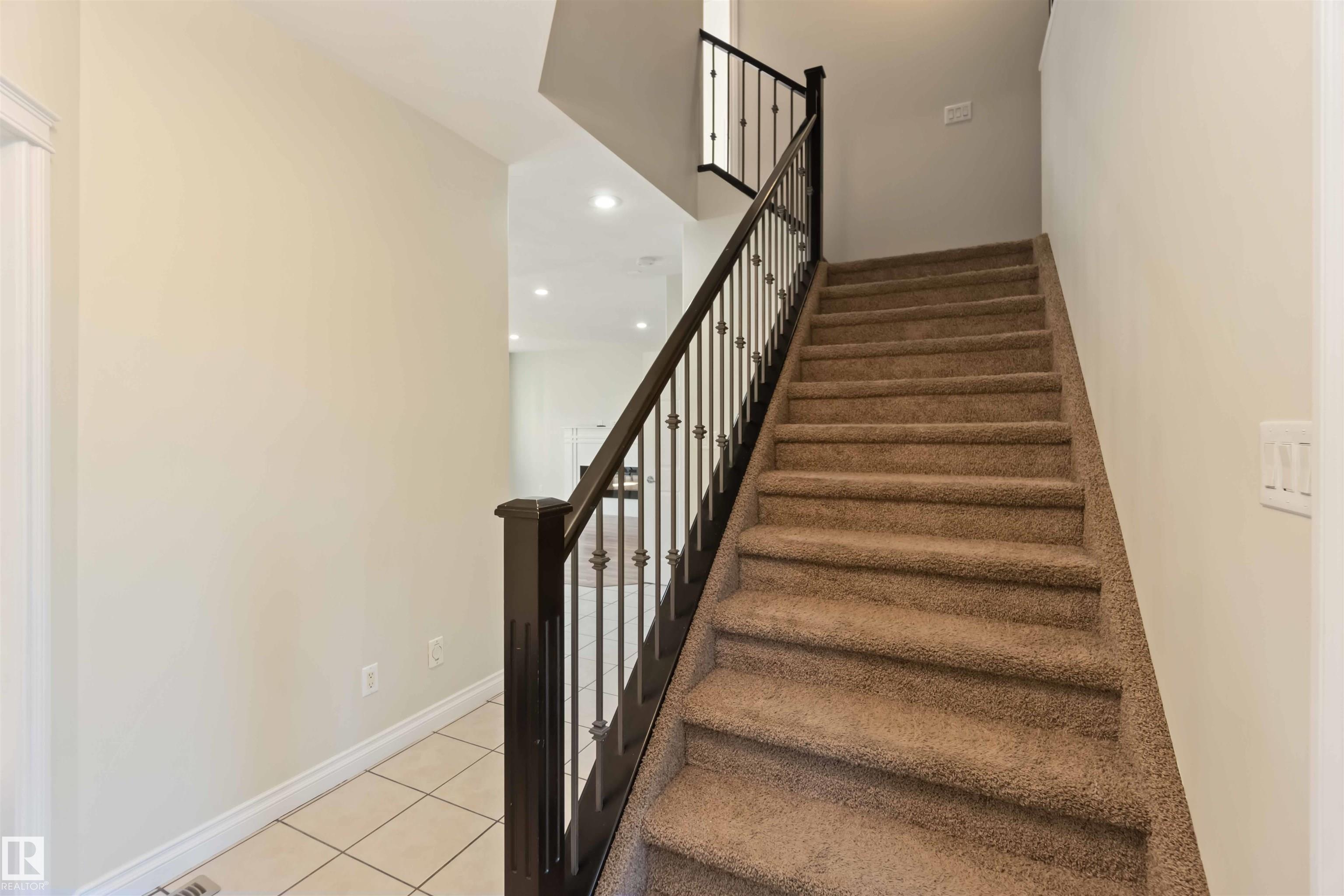Photo 10 at 8 Longview point(e), Stoneshire, Spruce Grove