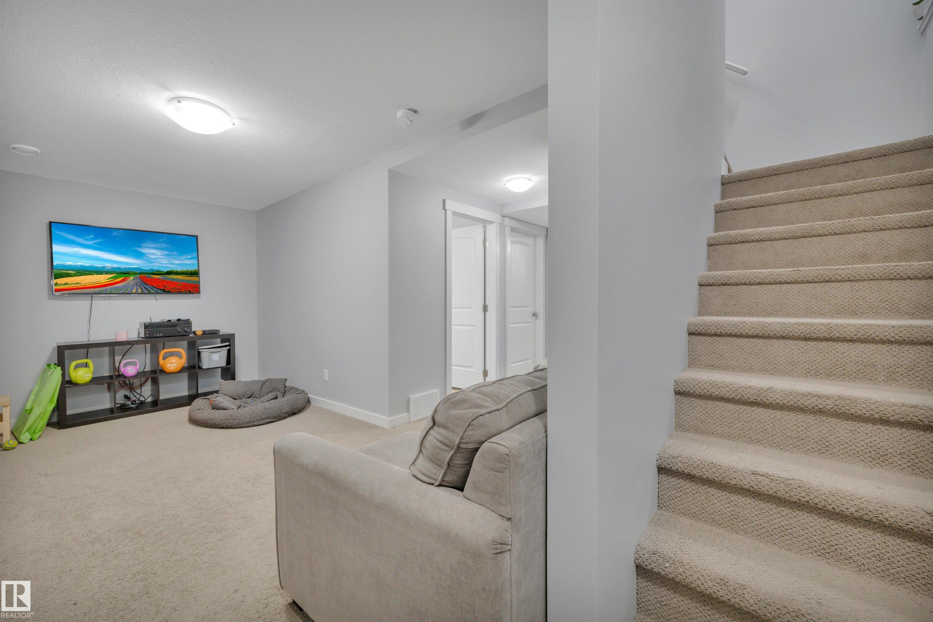 Photo 36 at 391 Simmonds Way, Southfork, Leduc