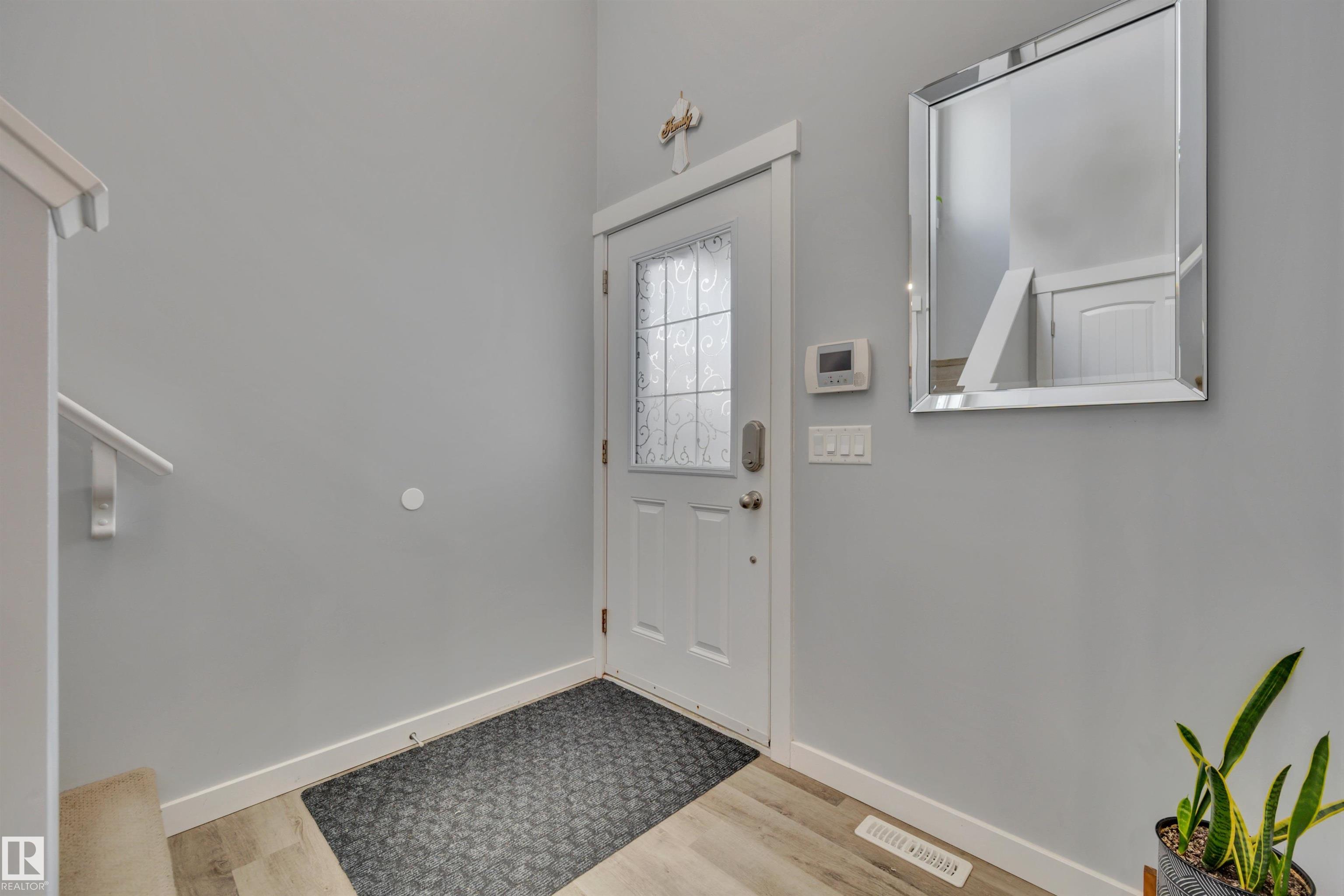Photo 5 at 391 Simmonds Way, Southfork, Leduc
