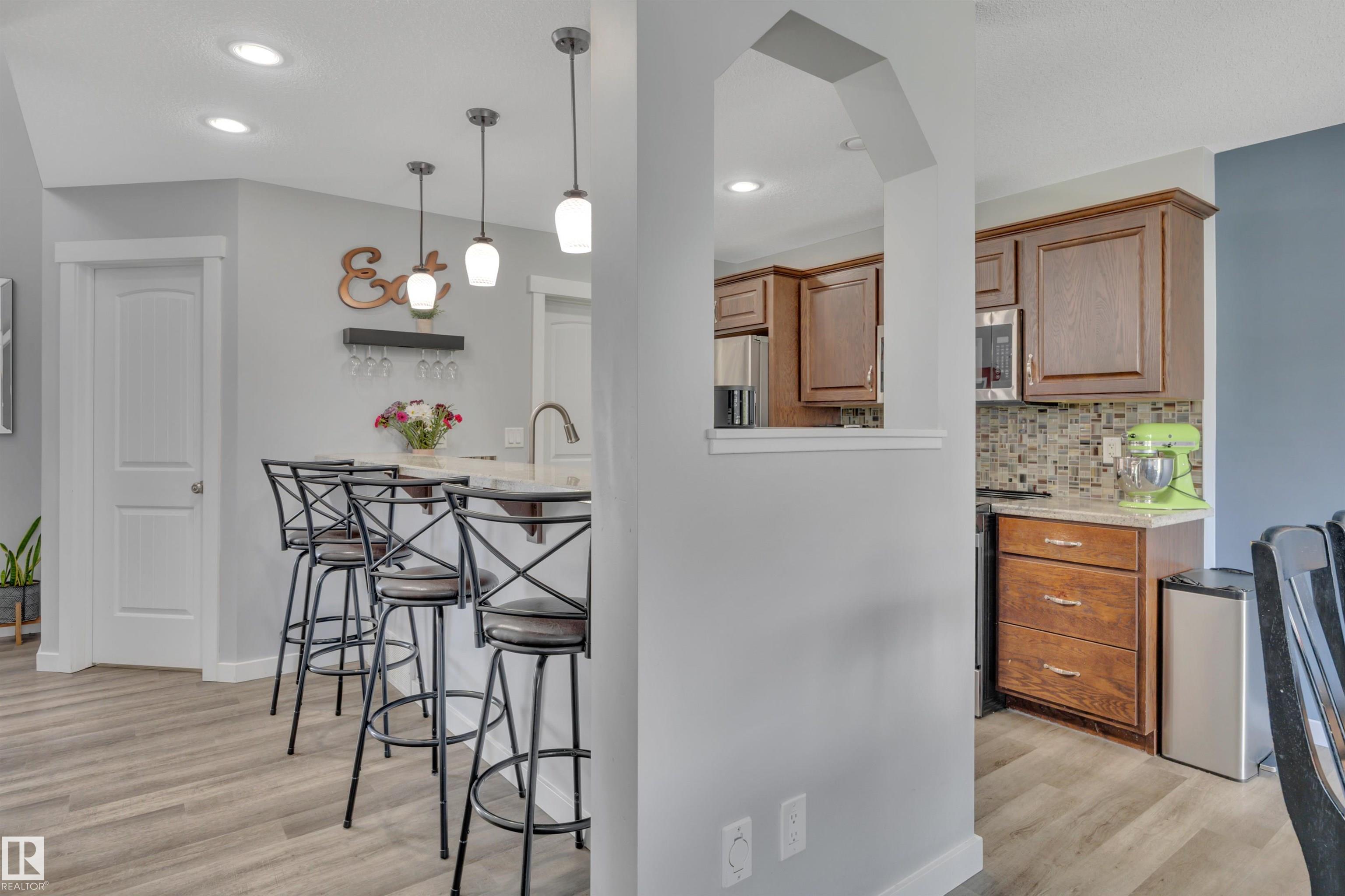 Photo 9 at 391 Simmonds Way, Southfork, Leduc