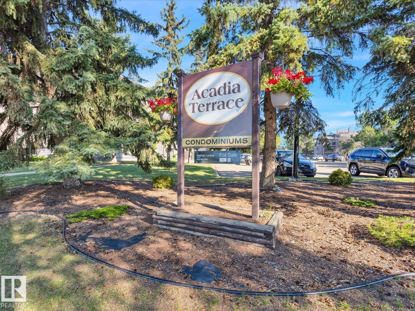 301 - 43 Akins Drive, Akinsdale, St. Albert 