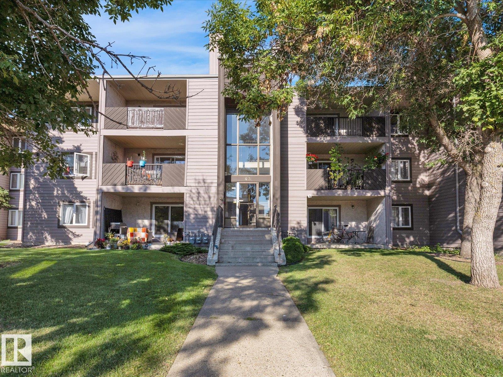 Photo 2 at 301 - 43 Akins Drive, Akinsdale, St. Albert