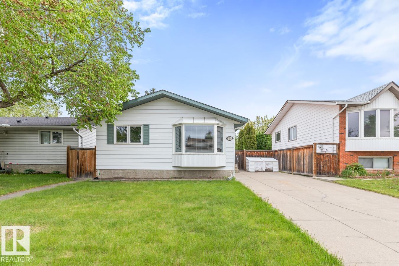 5116 14 Avenue NW, Sakaw, Edmonton 