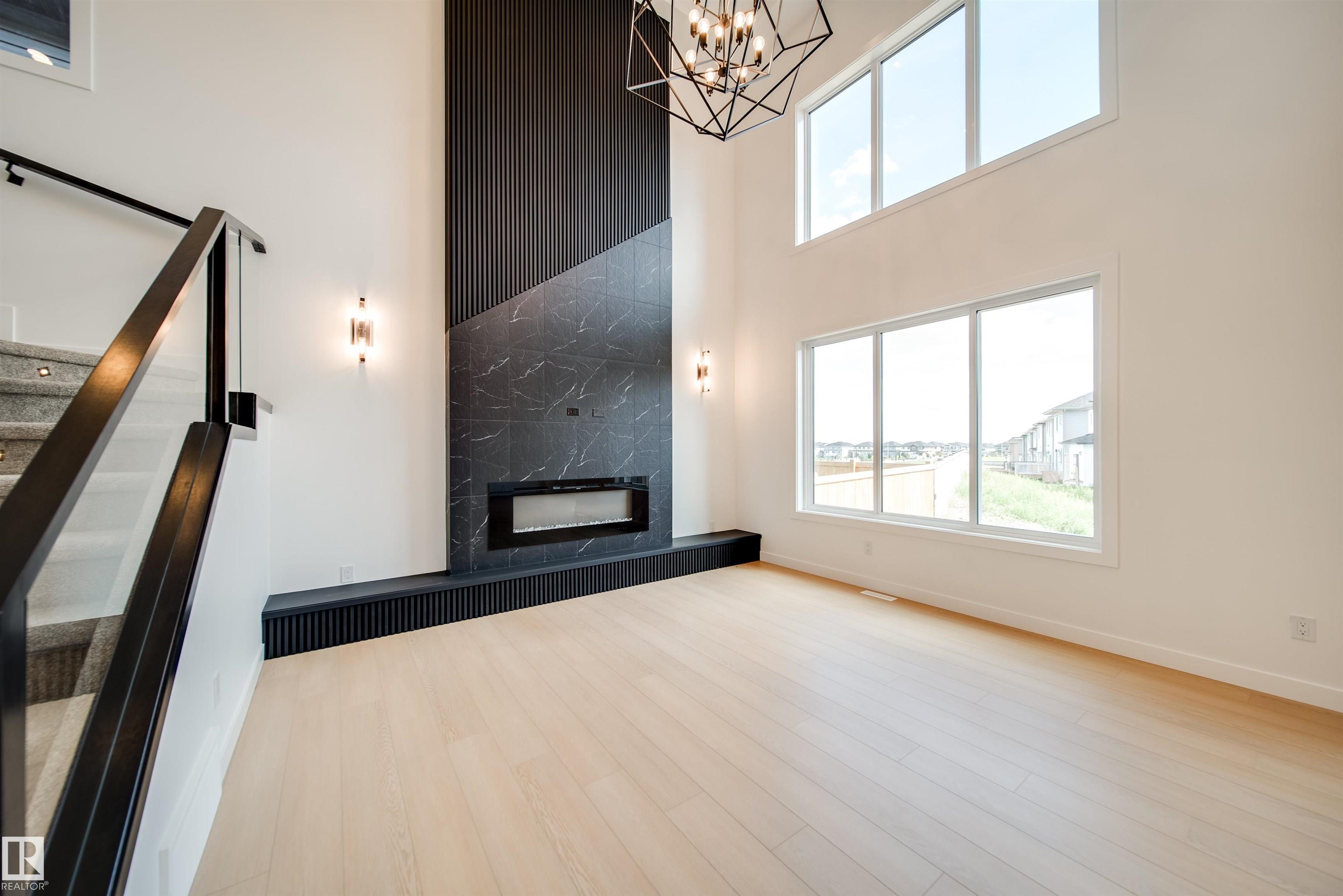 Photo 15 at 42 Dillworth Crescent, Deer Park, Spruce Grove