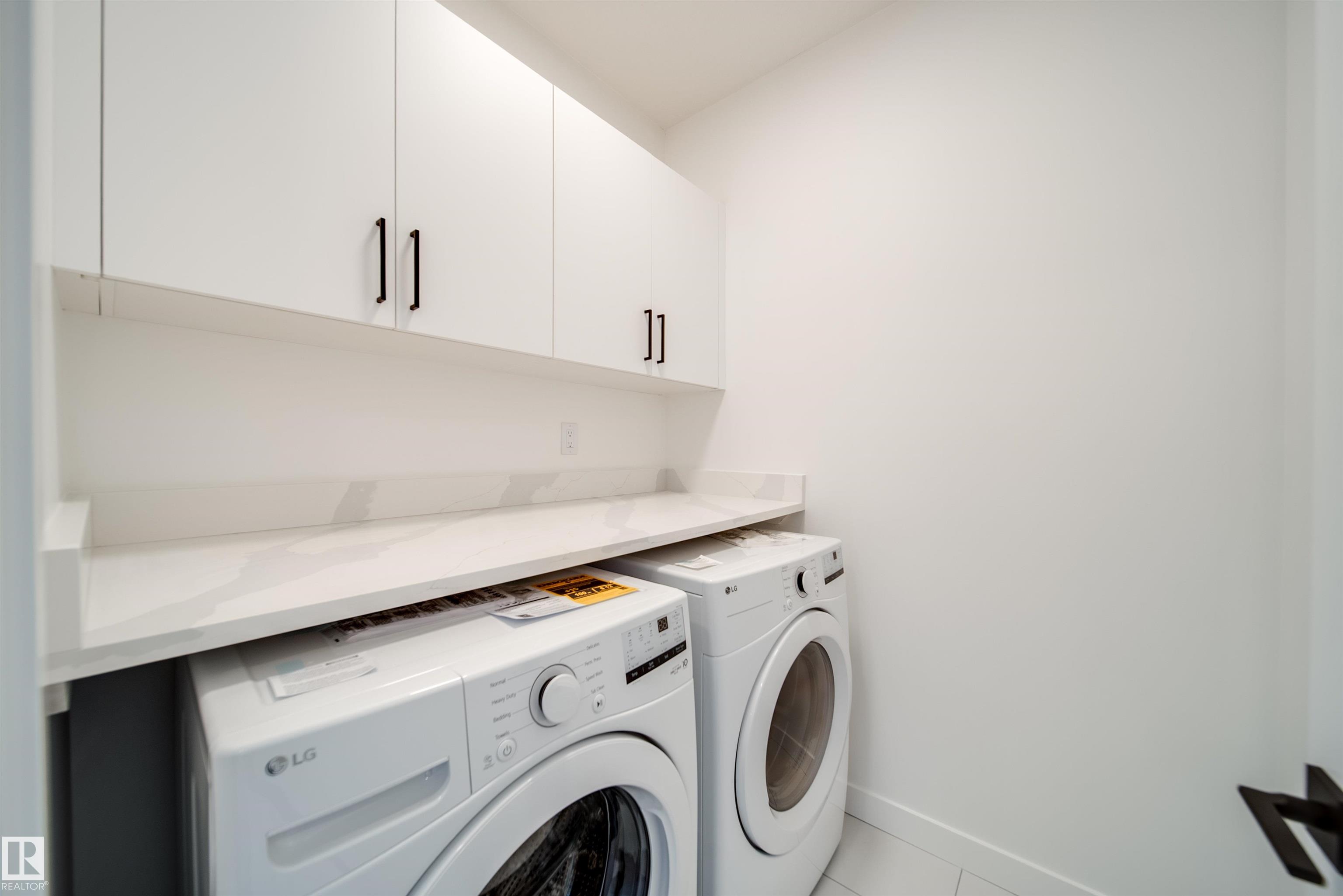 Photo 26 at 42 Dillworth Crescent, Deer Park, Spruce Grove