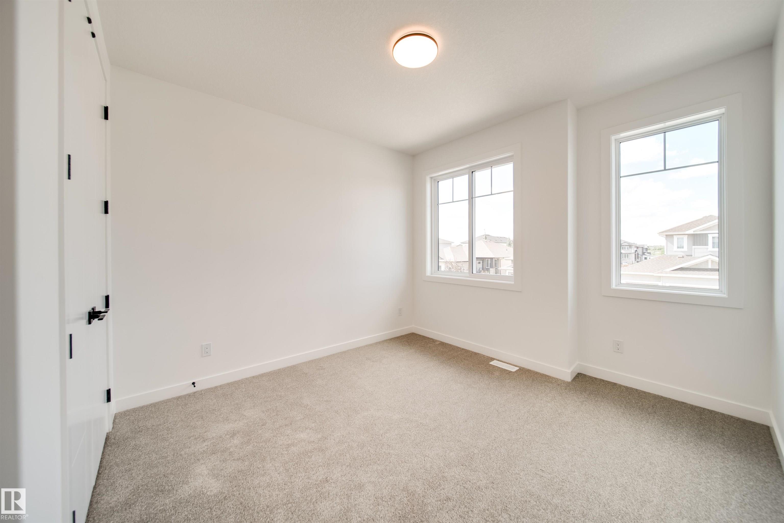 Photo 32 at 42 Dillworth Crescent, Deer Park, Spruce Grove