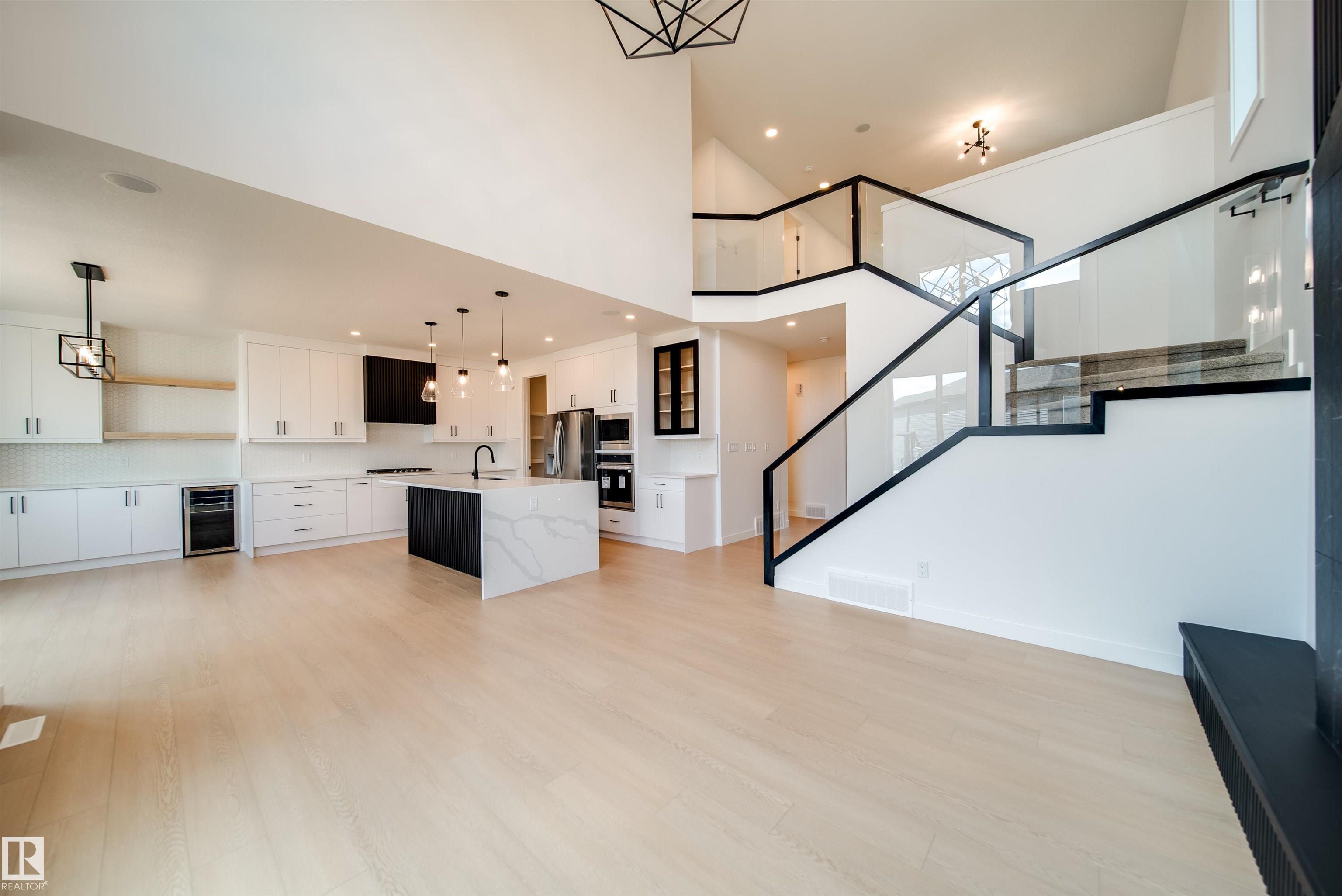 Photo 6 at 42 Dillworth Crescent, Deer Park, Spruce Grove