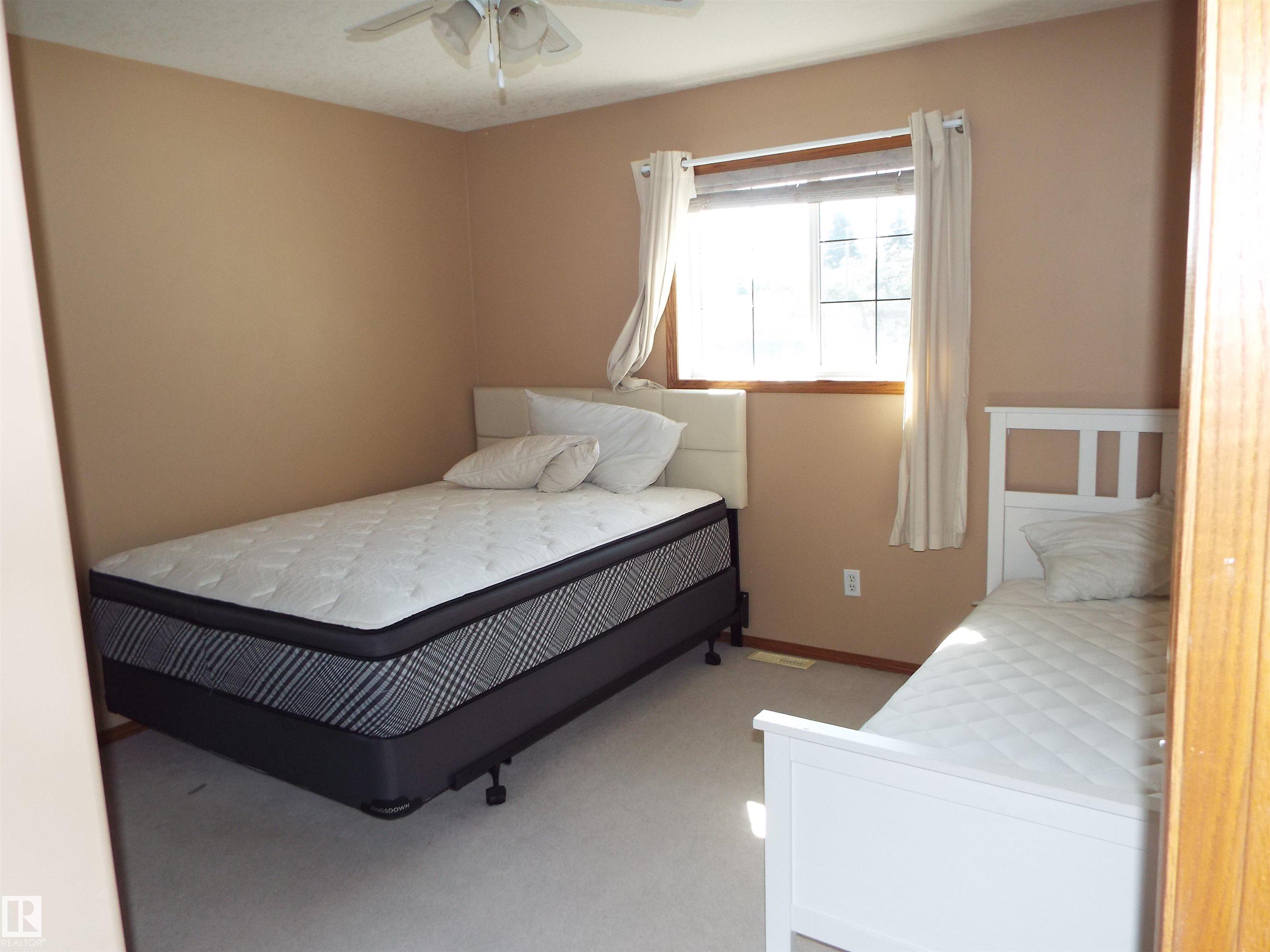Photo 12 at 102 - 4302 48 Street, Alexandra Park, Leduc