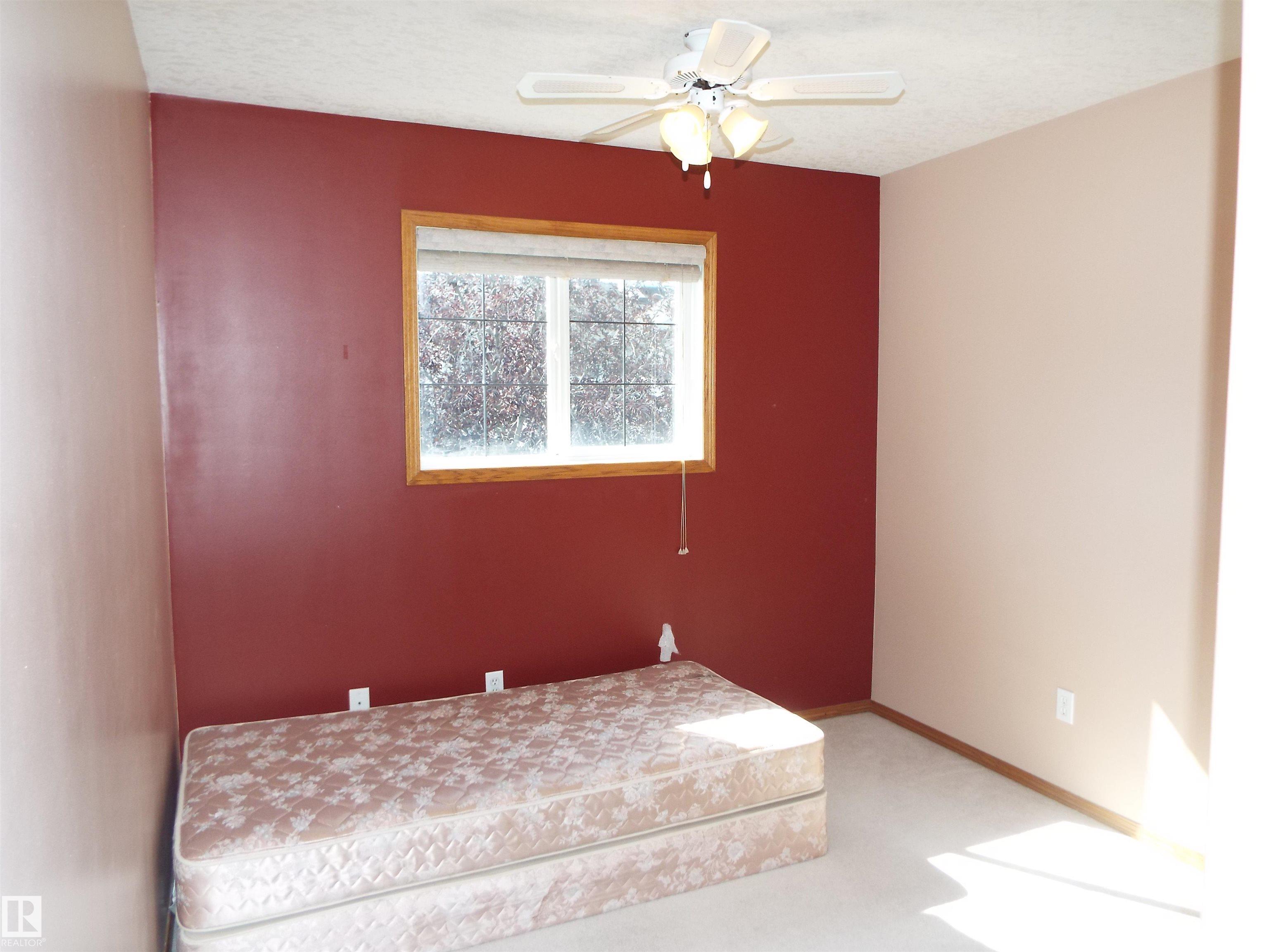 Photo 13 at 102 - 4302 48 Street, Alexandra Park, Leduc