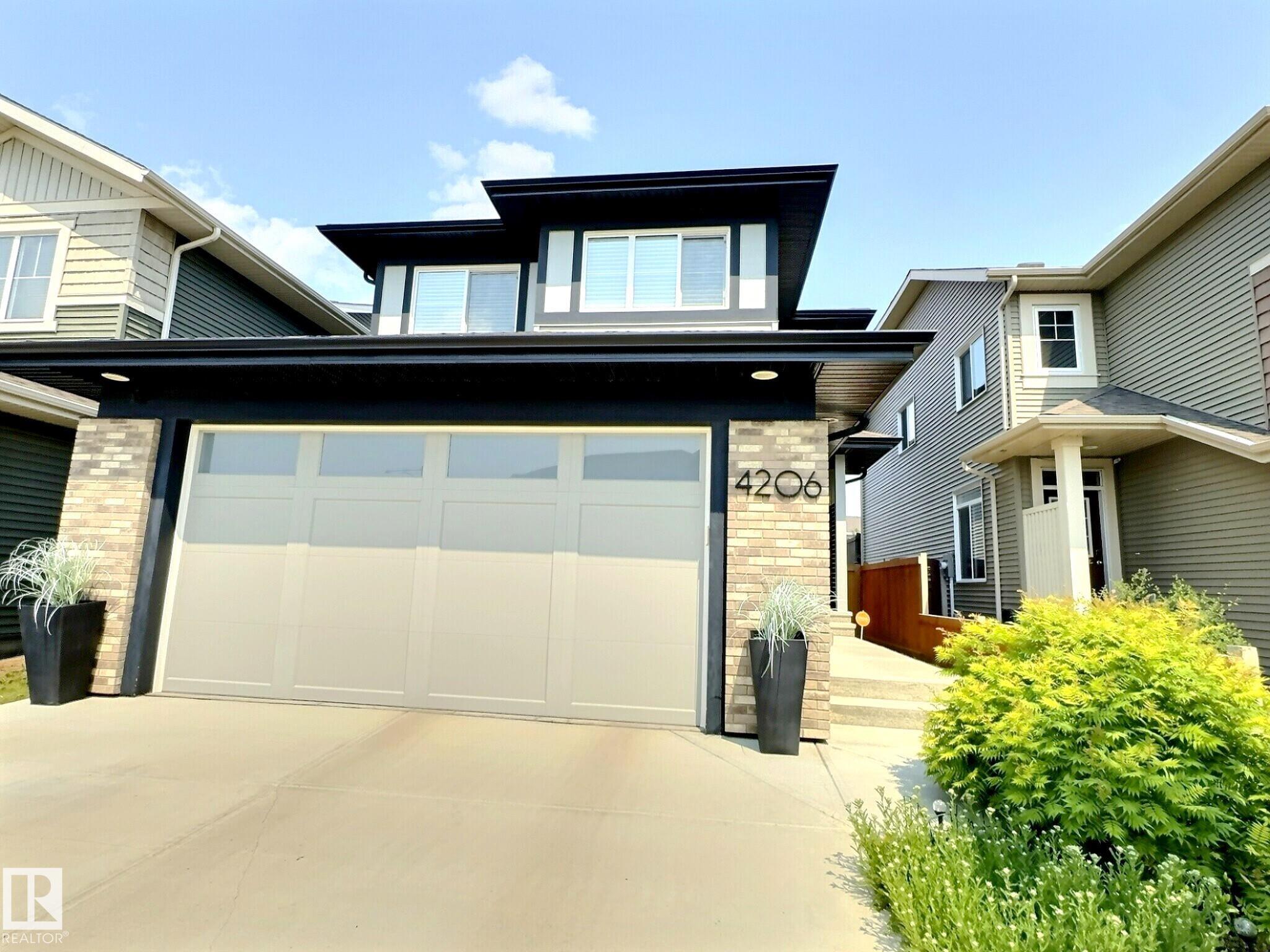 http://cdnparap120.paragonrels.com/ParagonImages/Property/p12/RAE/225367447/2/0/0/b13861eb50c50501ec72ba989302c09b/1/7fe36d3cdb1cde8d3f87cb6accec2a1e/225367447-F1920A62-652F-4EC0-9C63-9123A30F66C3.JPG