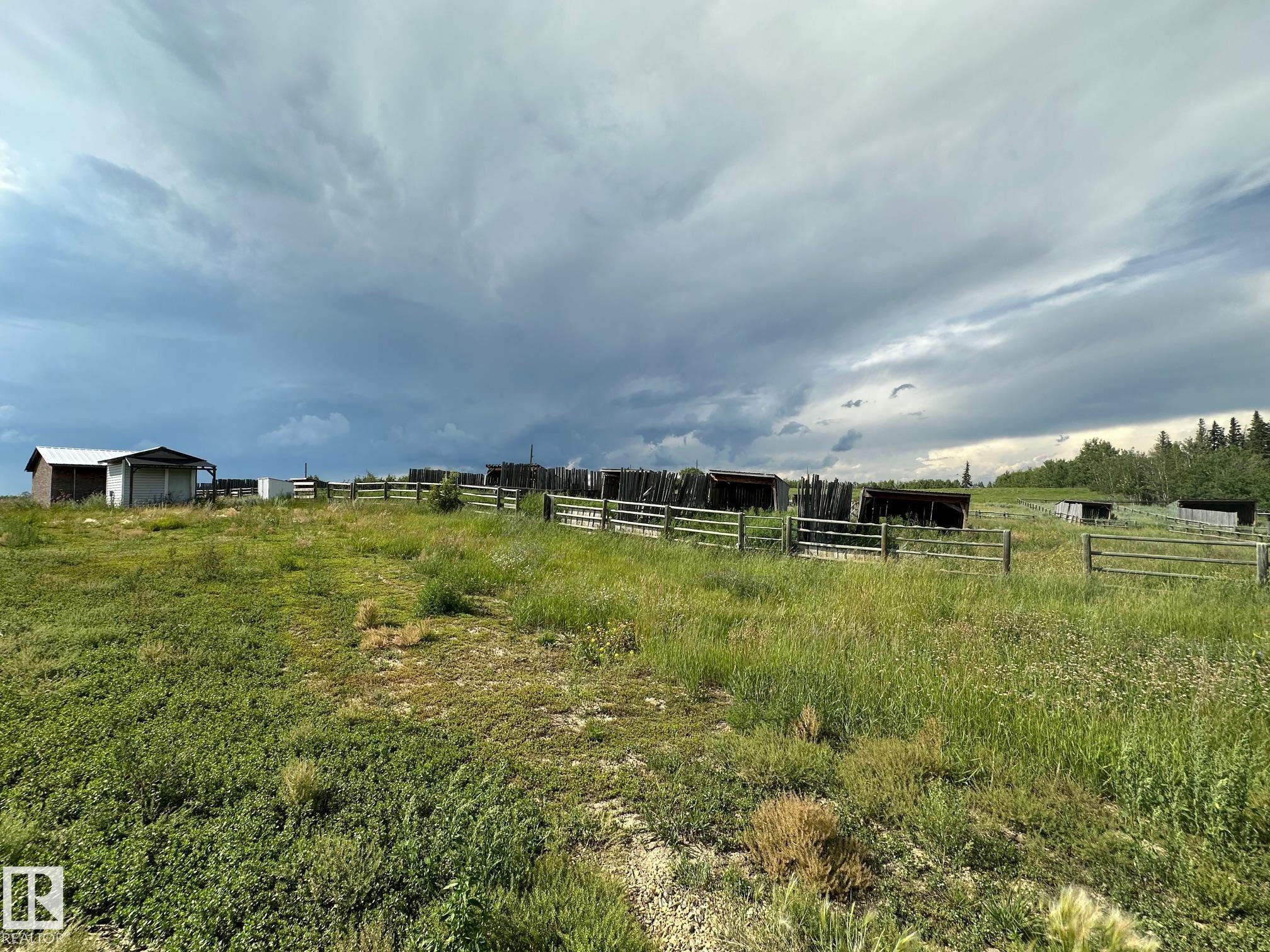Photo 22 at 50566 Rr 220, None, Rural Leduc County