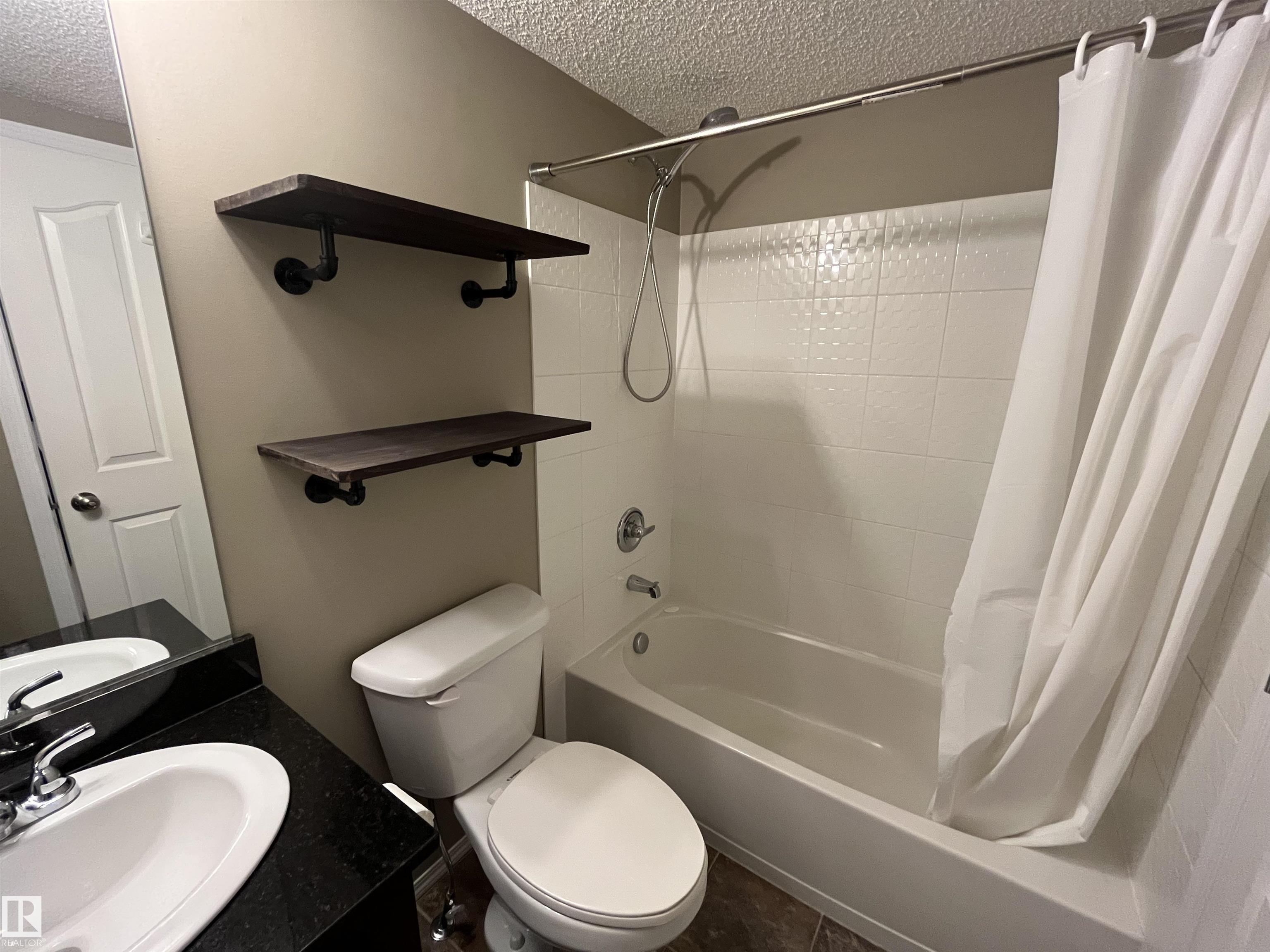 Photo 12 at 402 - 274 Mcconachie Drive NW, McConachie Area, Edmonton