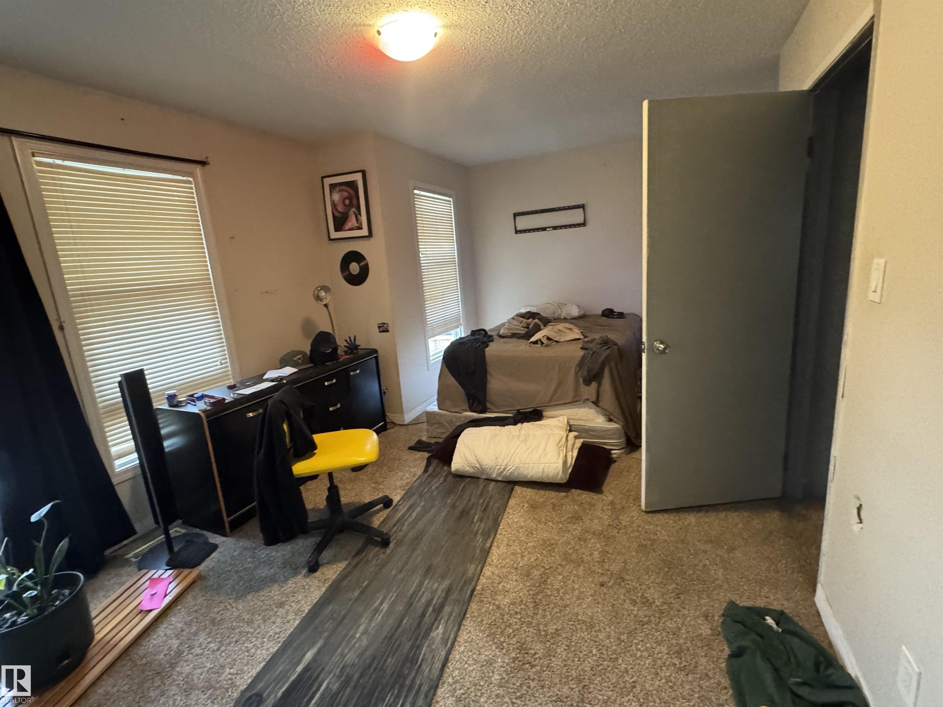 Photo 12 at 3322 116a Avenue NW, Rundle Heights, Edmonton