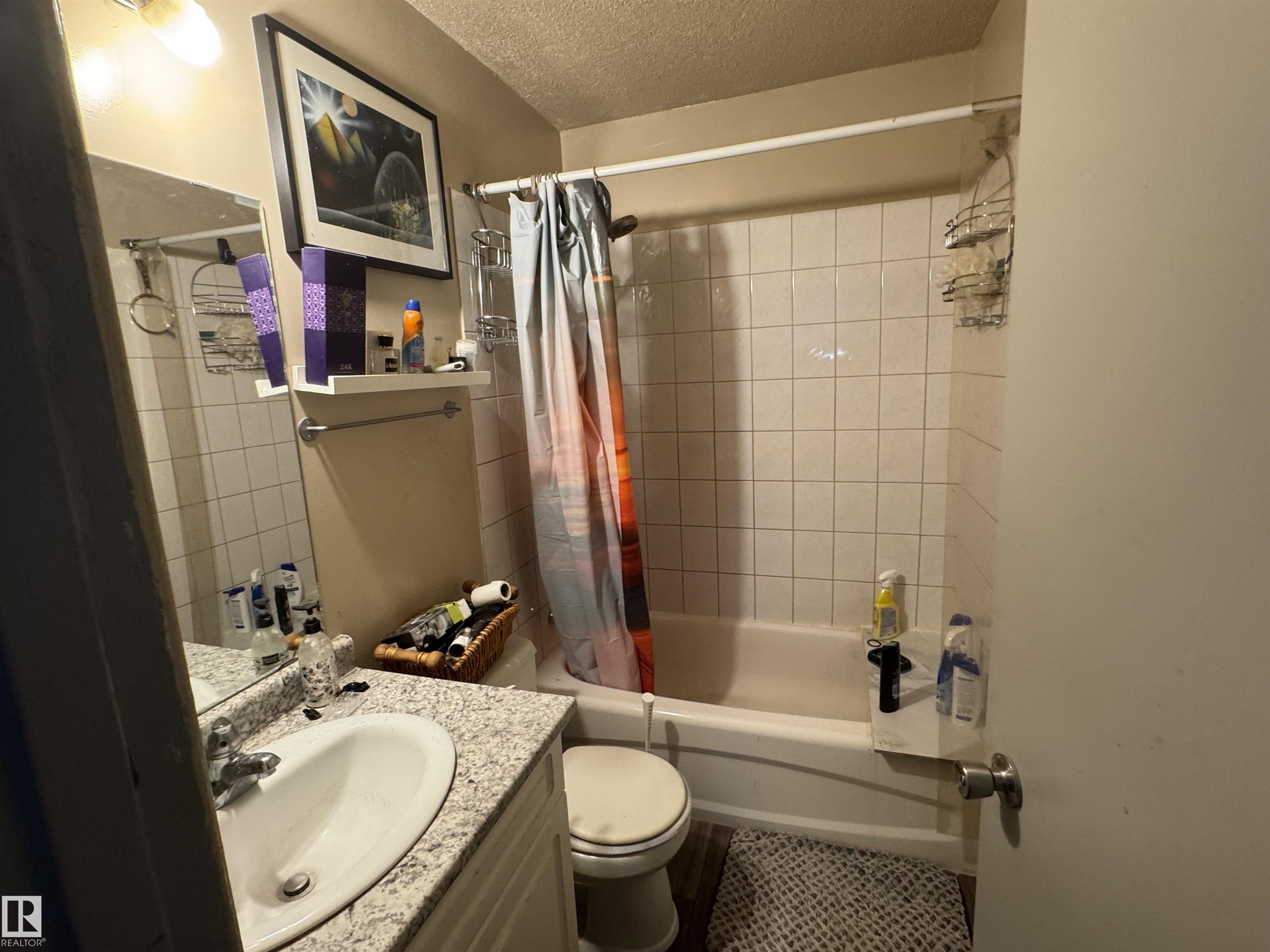 Photo 7 at 3322 116a Avenue NW, Rundle Heights, Edmonton