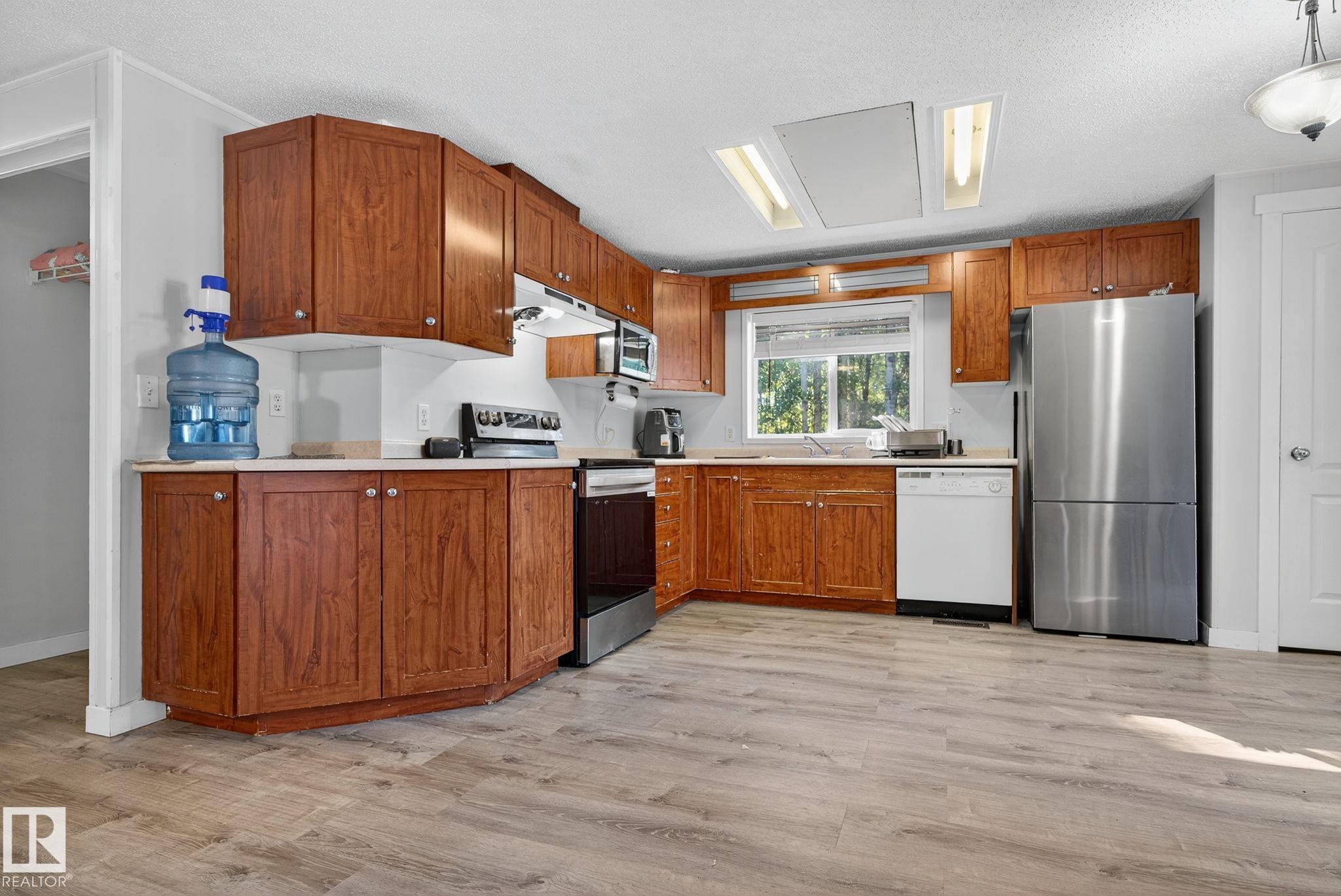 Photo 18 at 5 - 53407 Rge Road 30, Canterbury Estates, Rural Parkland County