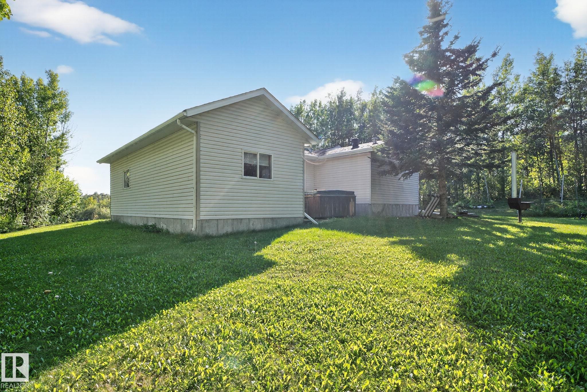 Photo 38 at 5 - 53407 Rge Road 30, Canterbury Estates, Rural Parkland County
