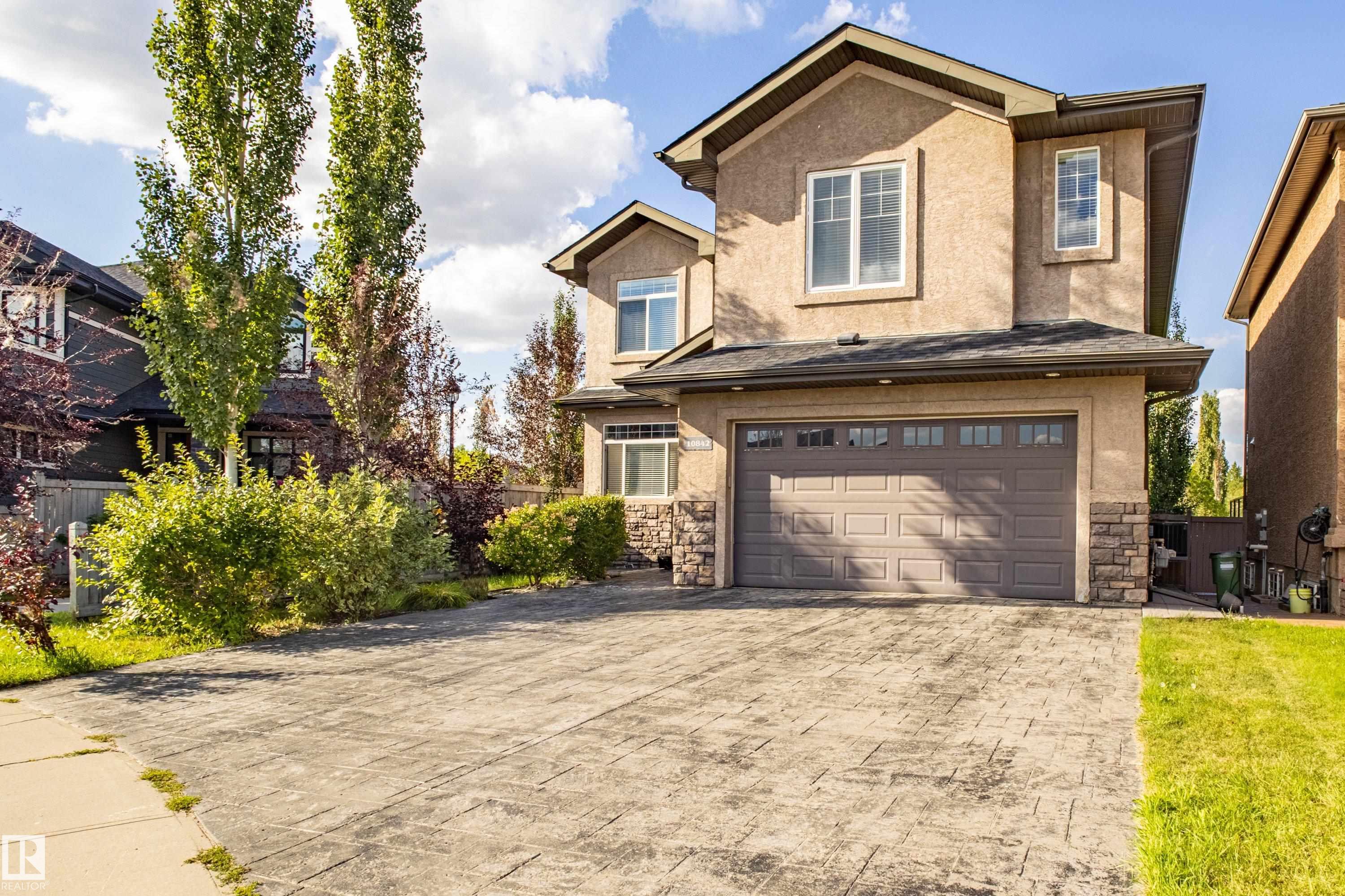 10842 175a Avenue NW, Chambery, Edmonton 