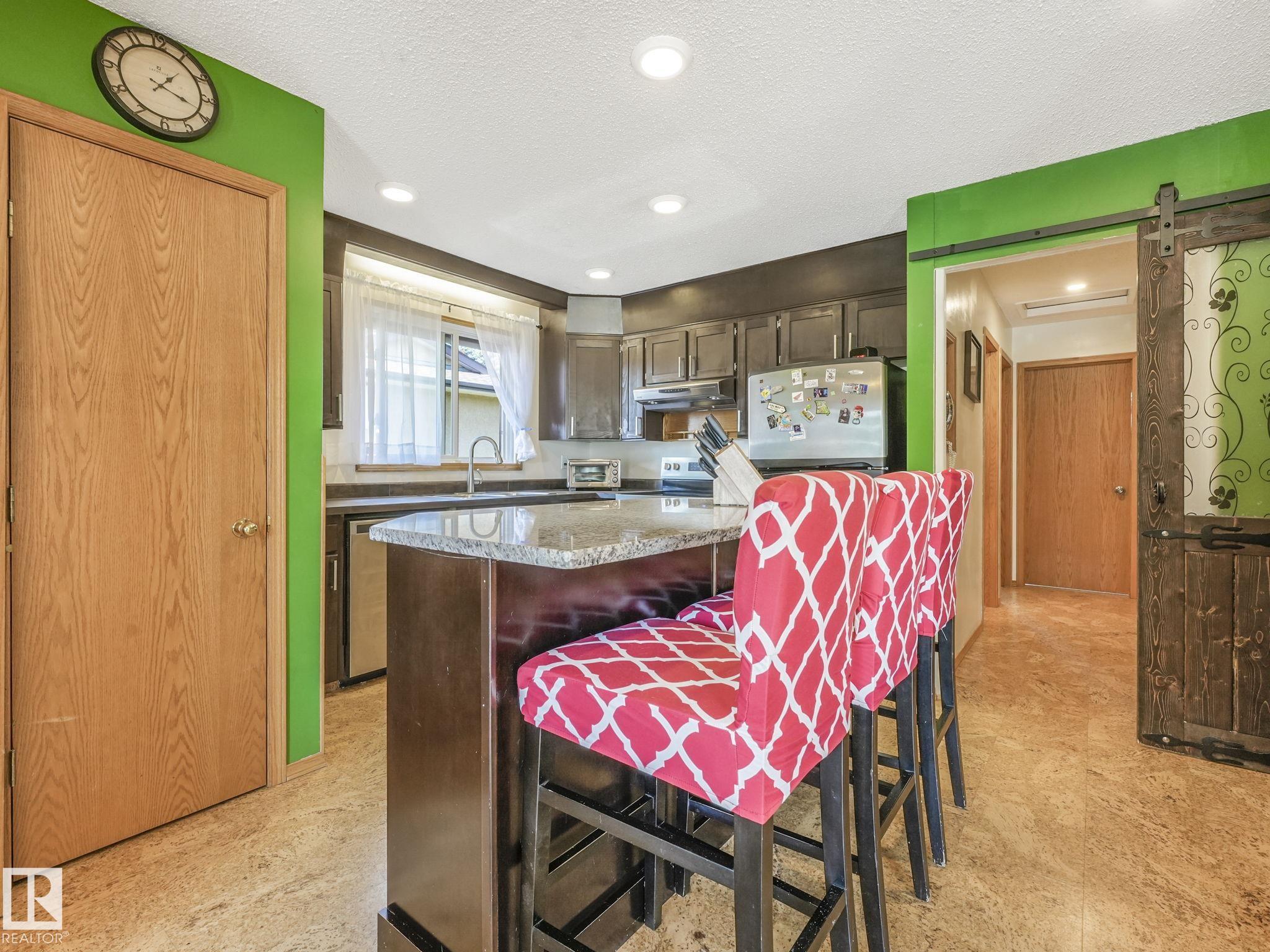 Photo 6 at 3608 15 Avenue NW, Crawford Plains, Edmonton