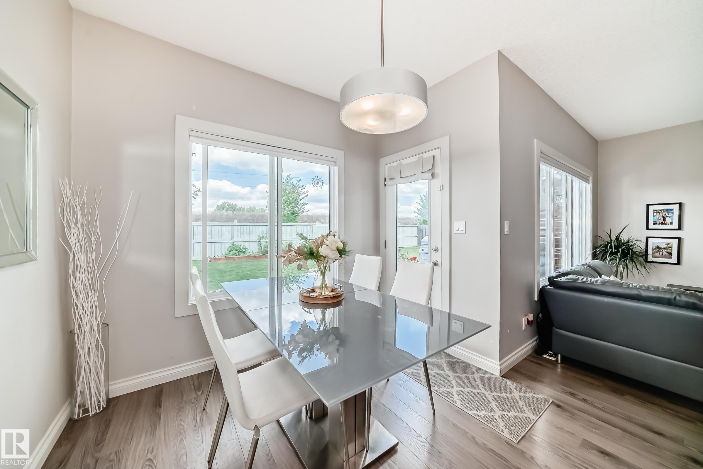Photo 18 at 3522 49 Avenue, Forest Heights, Beaumont