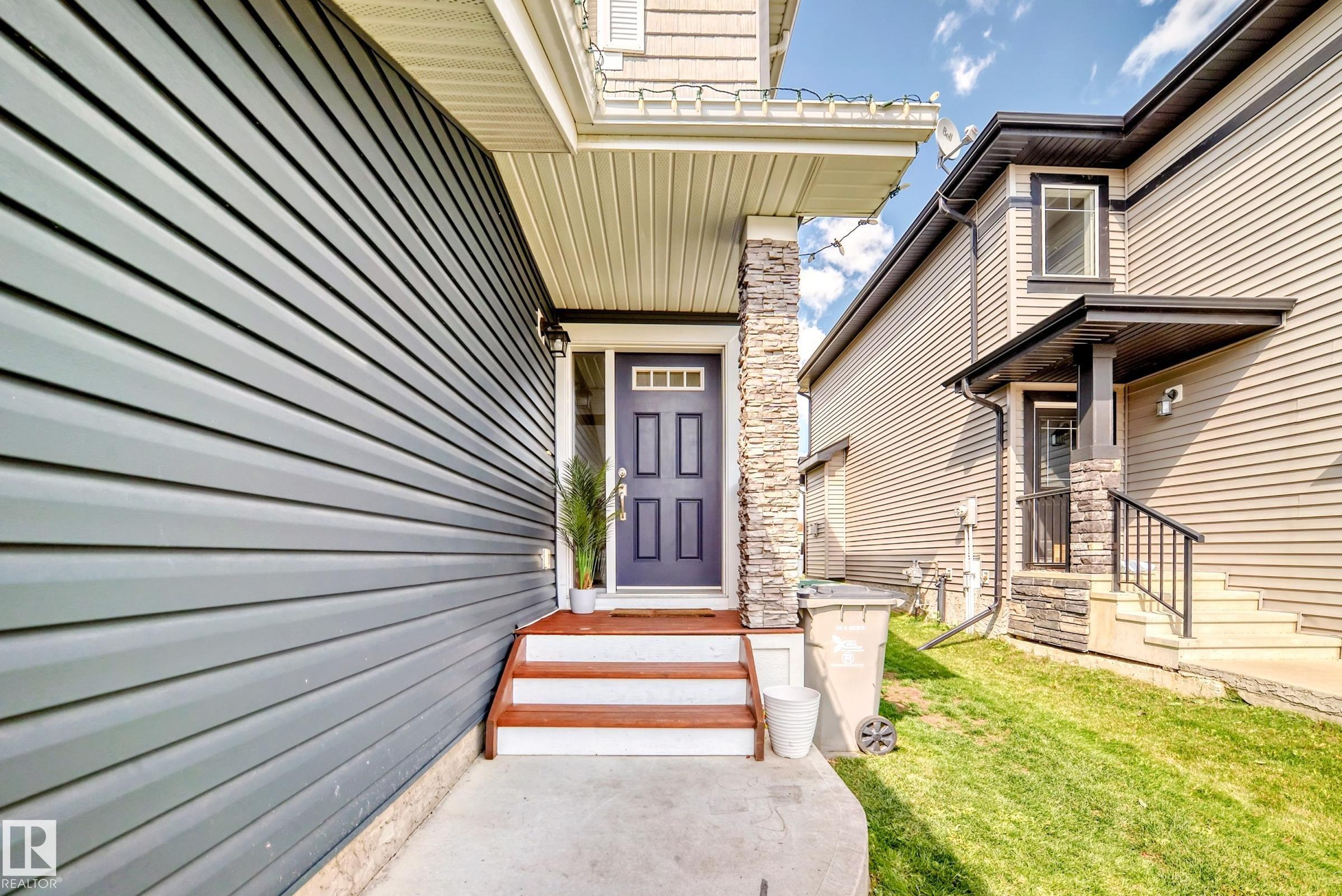 Photo 5 at 3522 49 Avenue, Forest Heights, Beaumont
