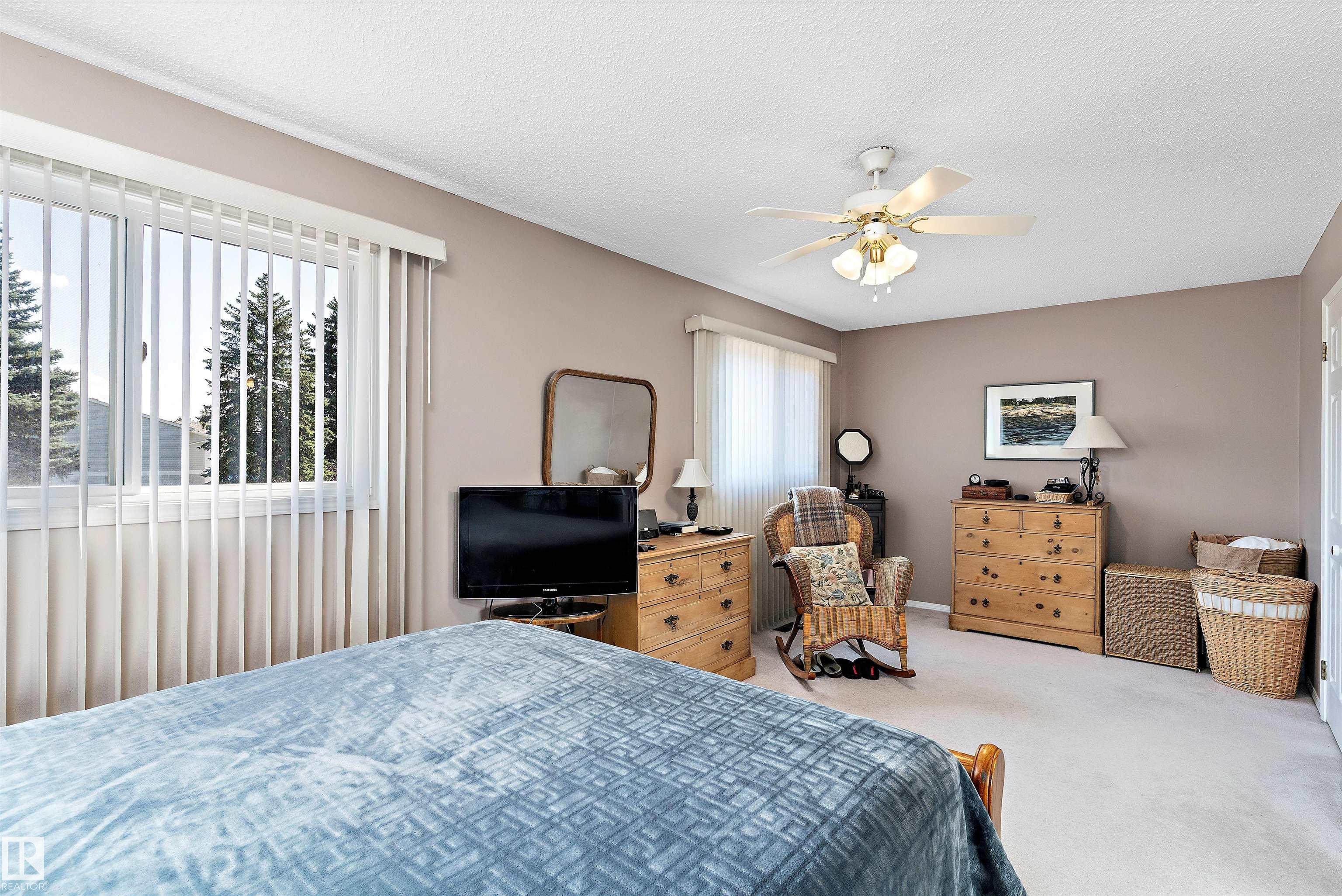 Photo 34 at 3112 109 Street NW, Steinhauer, Edmonton
