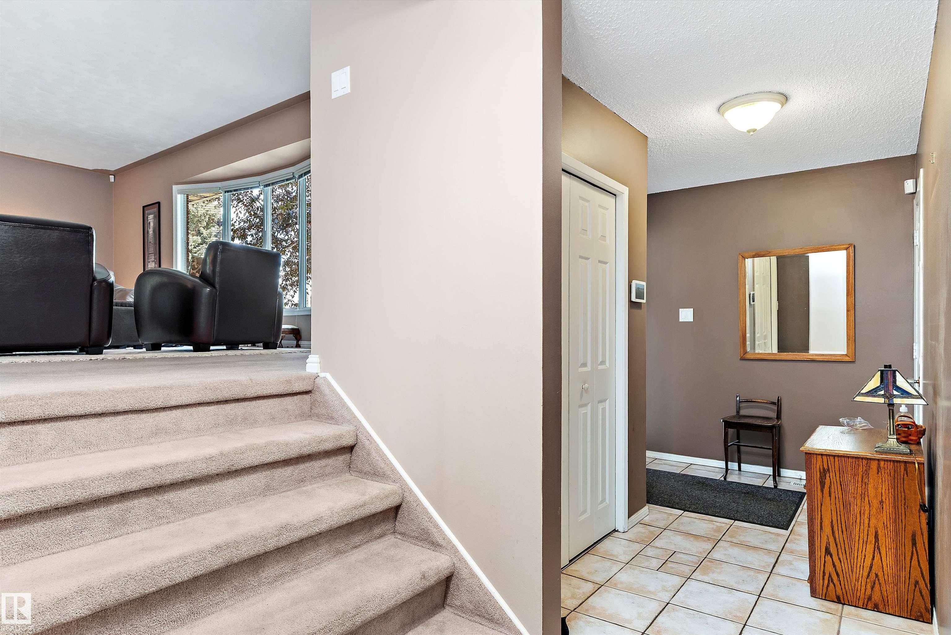 Photo 8 at 3112 109 Street NW, Steinhauer, Edmonton