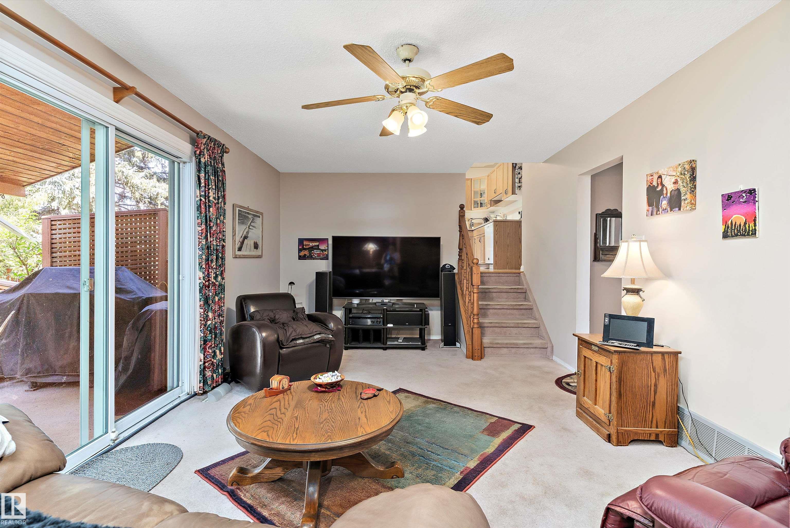 Photo 10 at 3112 109 Street NW, Steinhauer, Edmonton