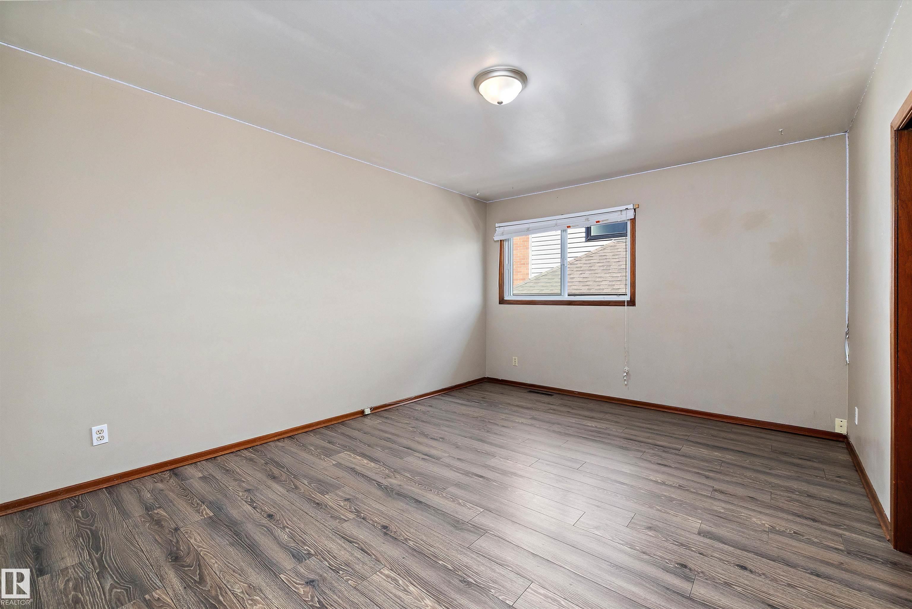 Photo 18 at 11307 / 11309 127 Street NW, Inglewood, Edmonton