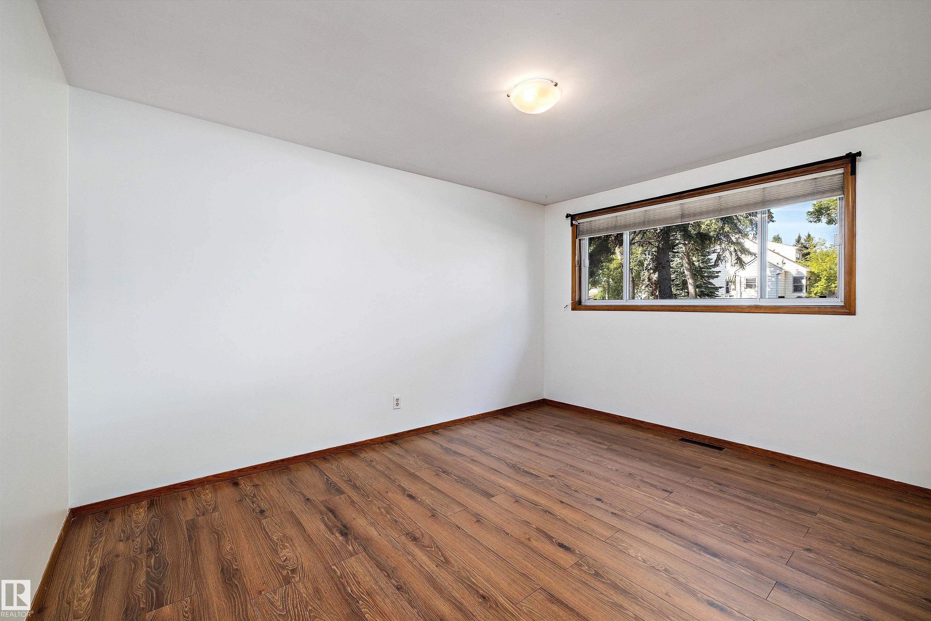 Photo 35 at 11307 / 11309 127 Street NW, Inglewood, Edmonton