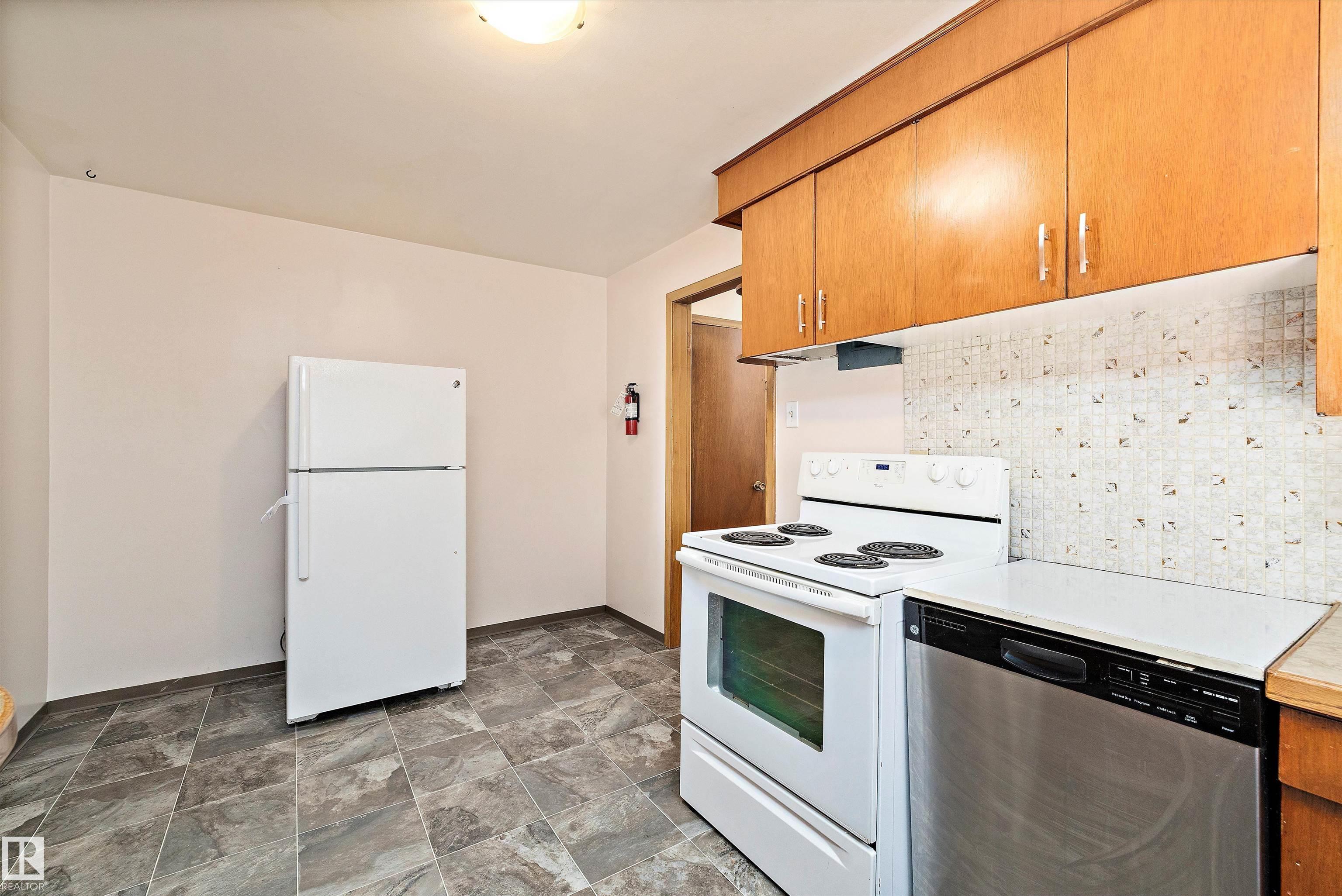 Photo 41 at 11307 / 11309 127 Street NW, Inglewood, Edmonton