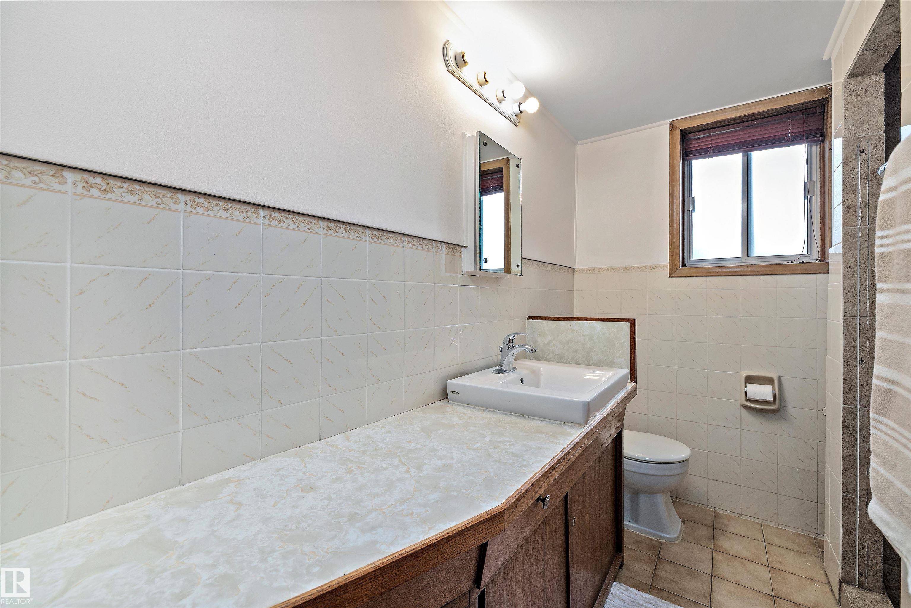 Photo 51 at 11307 / 11309 127 Street NW, Inglewood, Edmonton