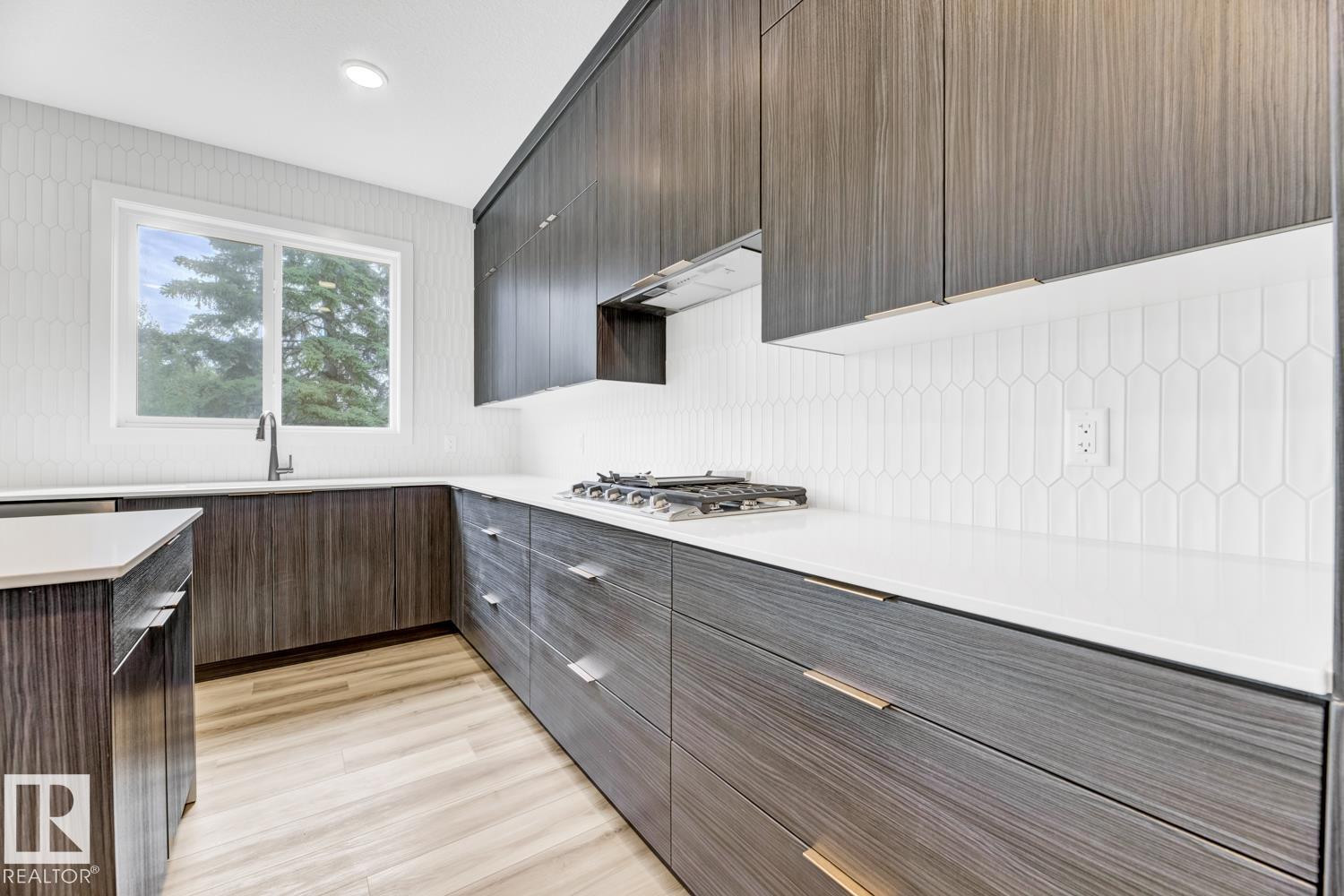 Photo 13 at 3 Emerson Landing, Easton, Spruce Grove