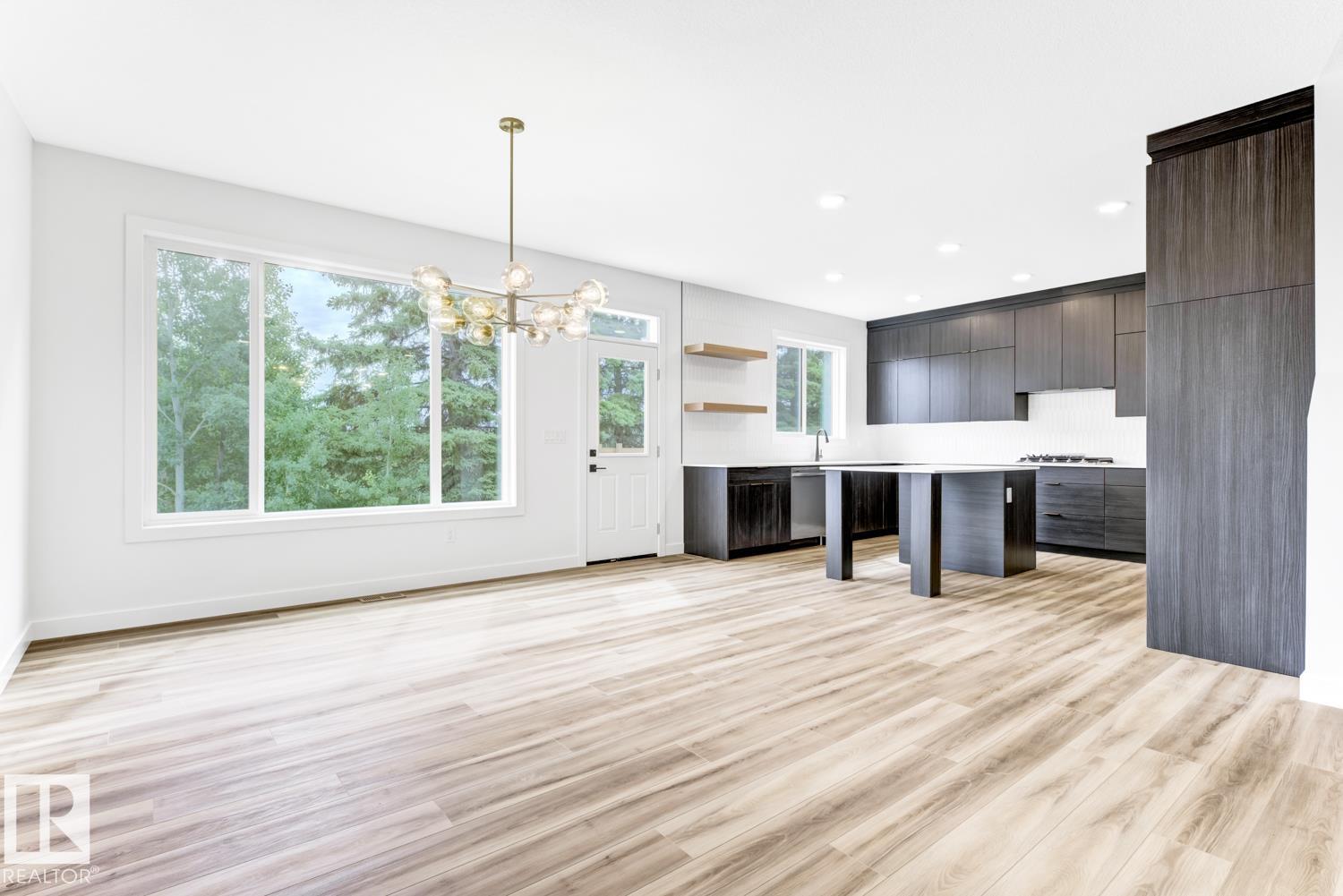 Photo 9 at 3 Emerson Landing, Easton, Spruce Grove