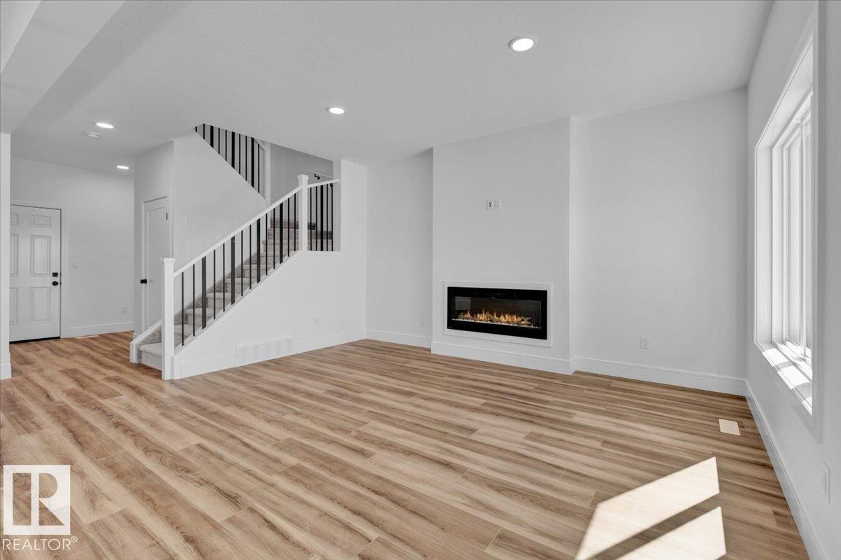 Photo 14 at 20 Eton Link, Easton, Spruce Grove