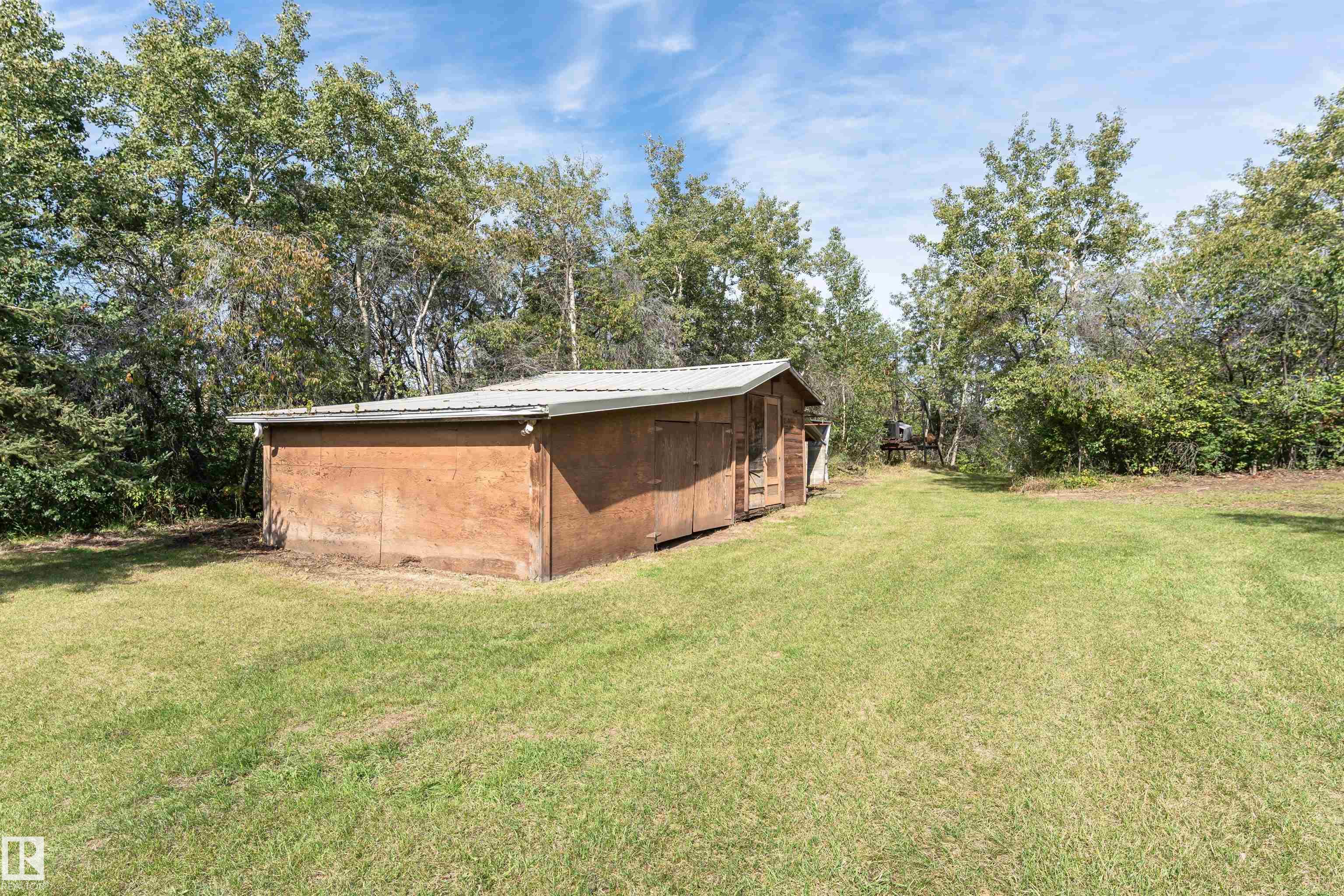 Photo 59 at 55305 Rr 242, Sturgeon View, Rural Sturgeon County