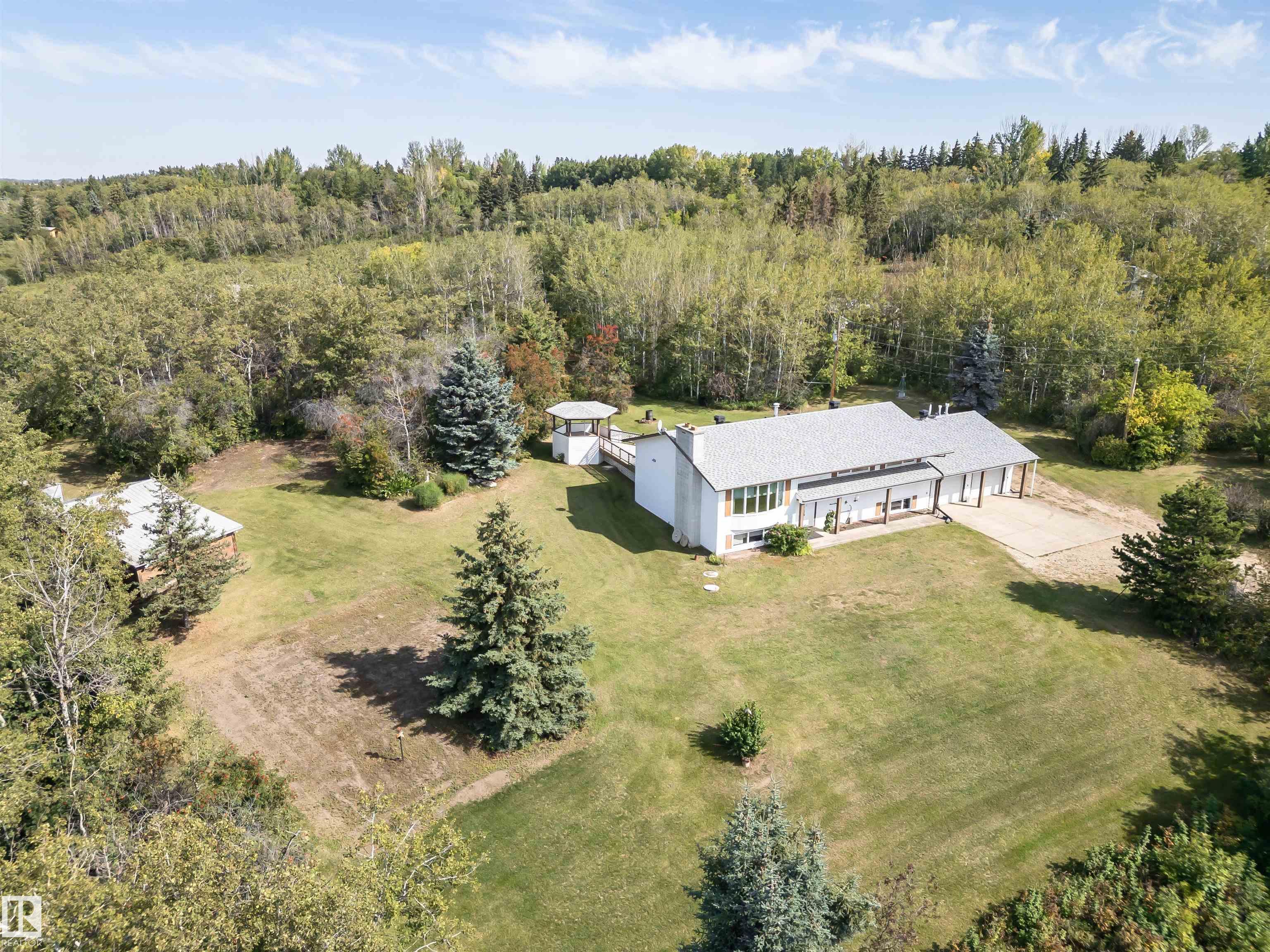 Photo 72 at 55305 Rr 242, Sturgeon View, Rural Sturgeon County