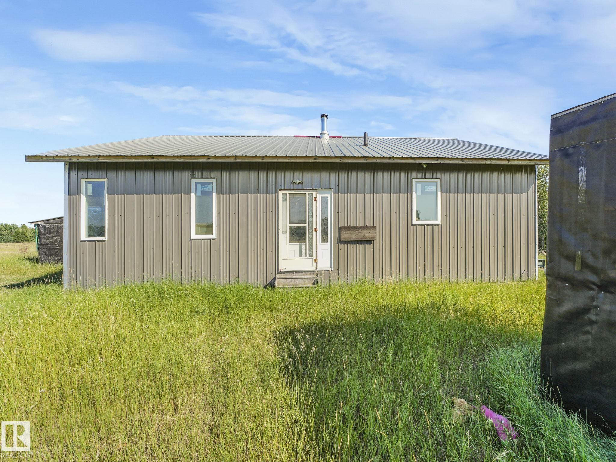 Photo 4 at 53405 Rge Road 53, Fallis, Rural Parkland County