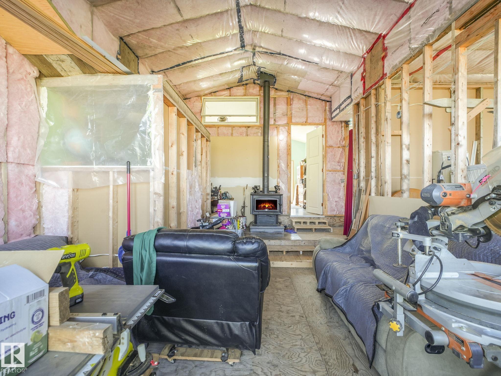 Photo 33 at 53405 Rge Road 53, Fallis, Rural Parkland County