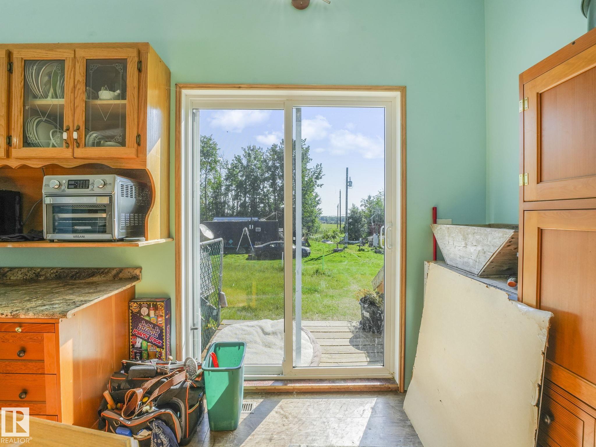 Photo 41 at 53405 Rge Road 53, Fallis, Rural Parkland County
