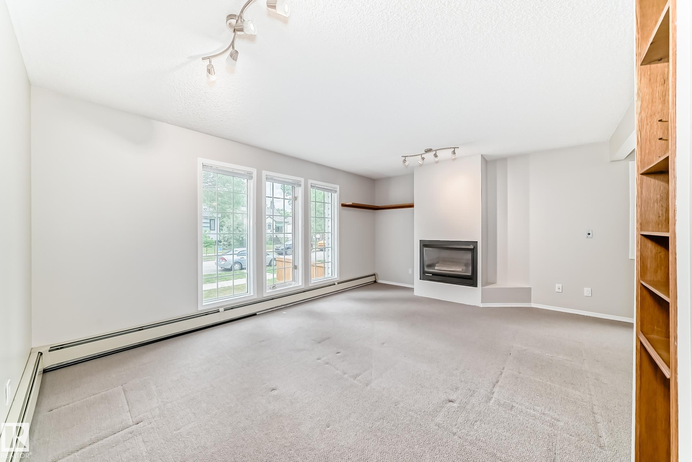 Photo 11 at 10735 68 Avenue NW, Allendale, Edmonton