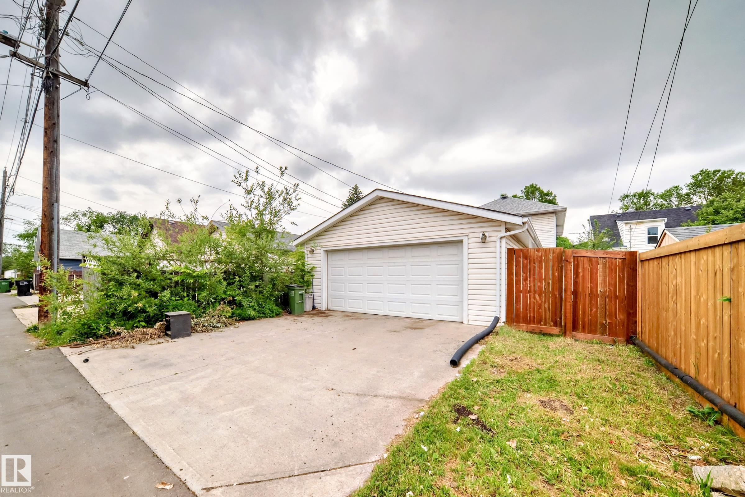 Photo 27 at 10735 68 Avenue NW, Allendale, Edmonton