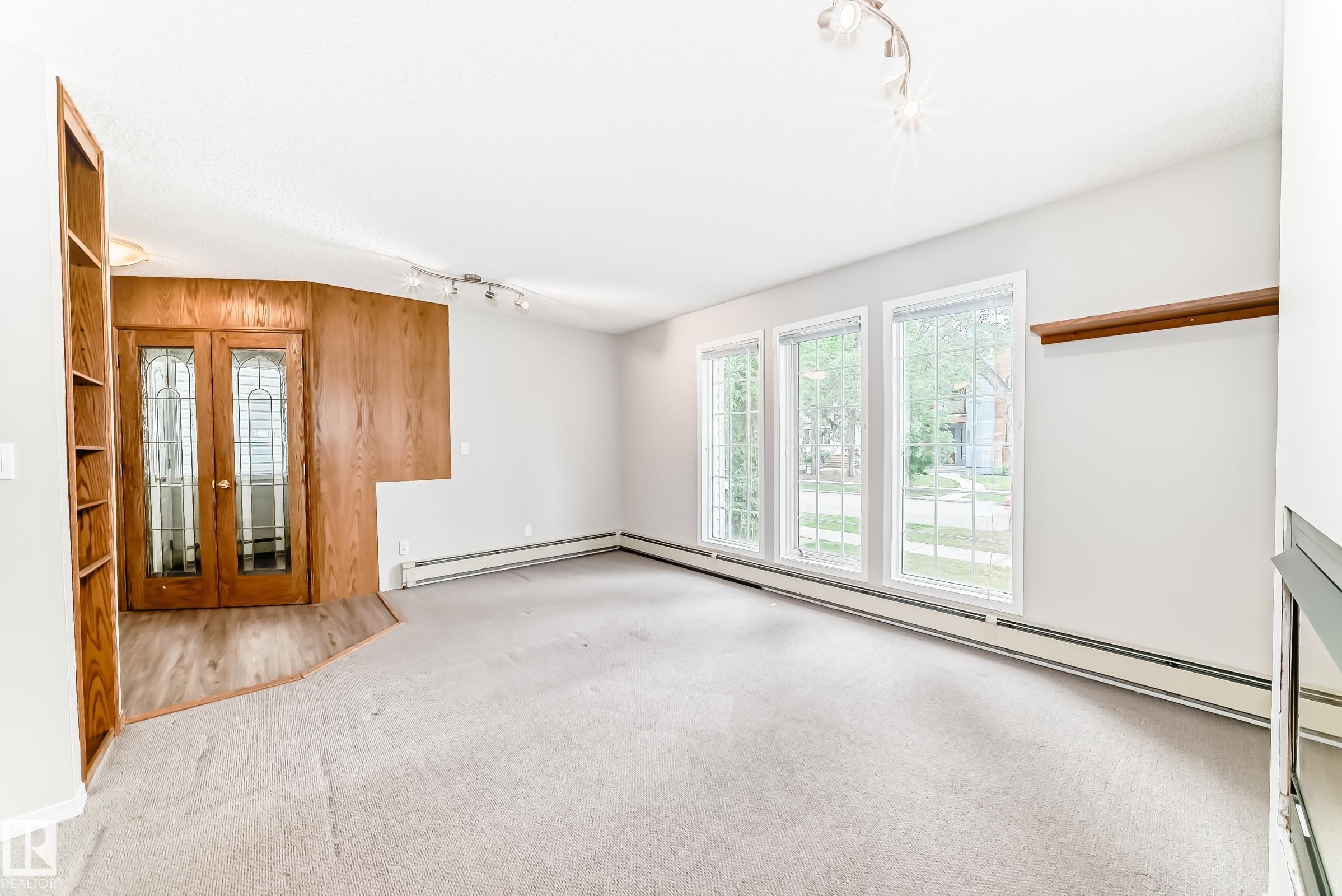 Photo 8 at 10735 68 Avenue NW, Allendale, Edmonton