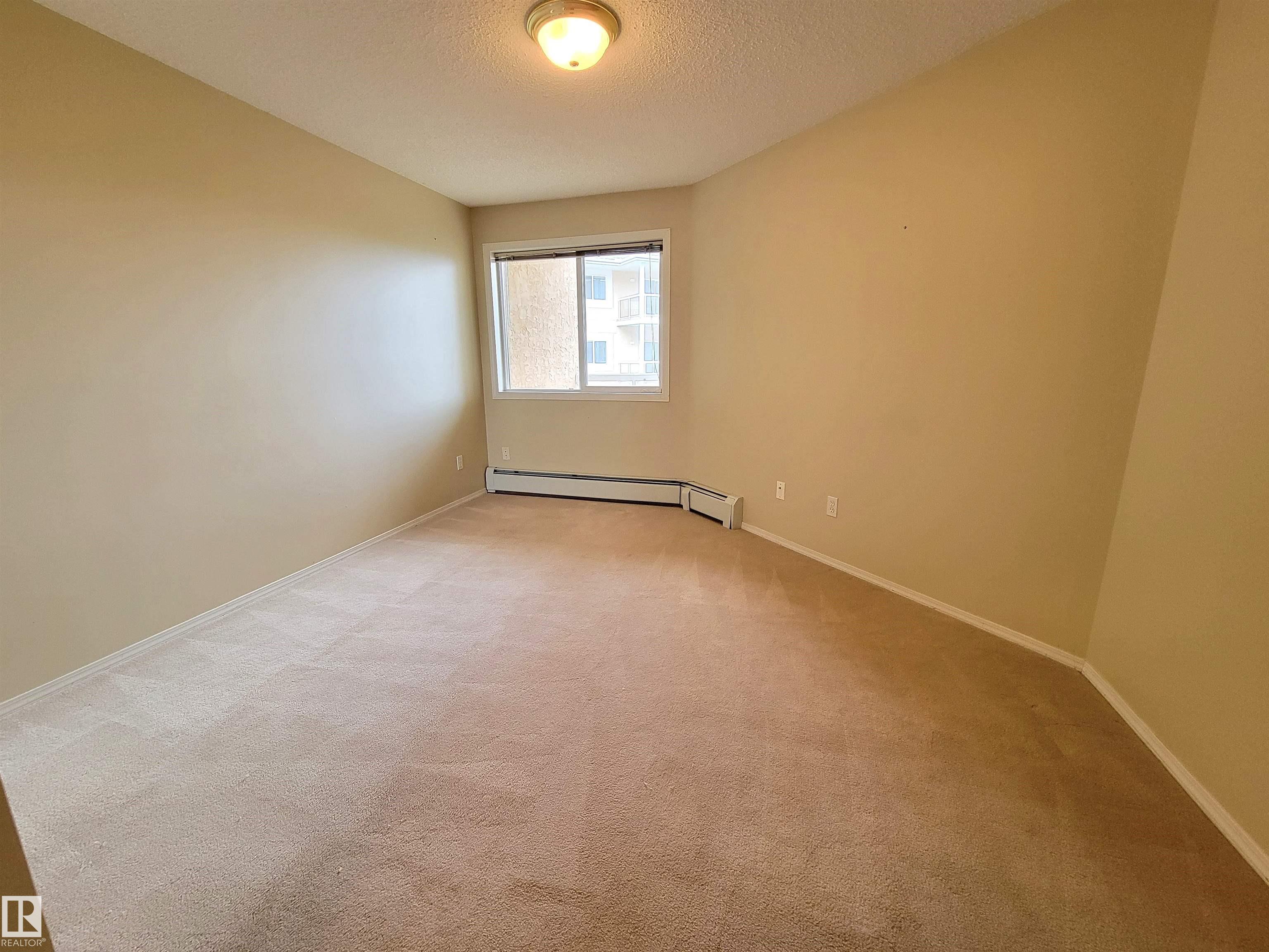 Photo 14 at 312 - 10511 42 Avenue NW, Rideau Park, Edmonton