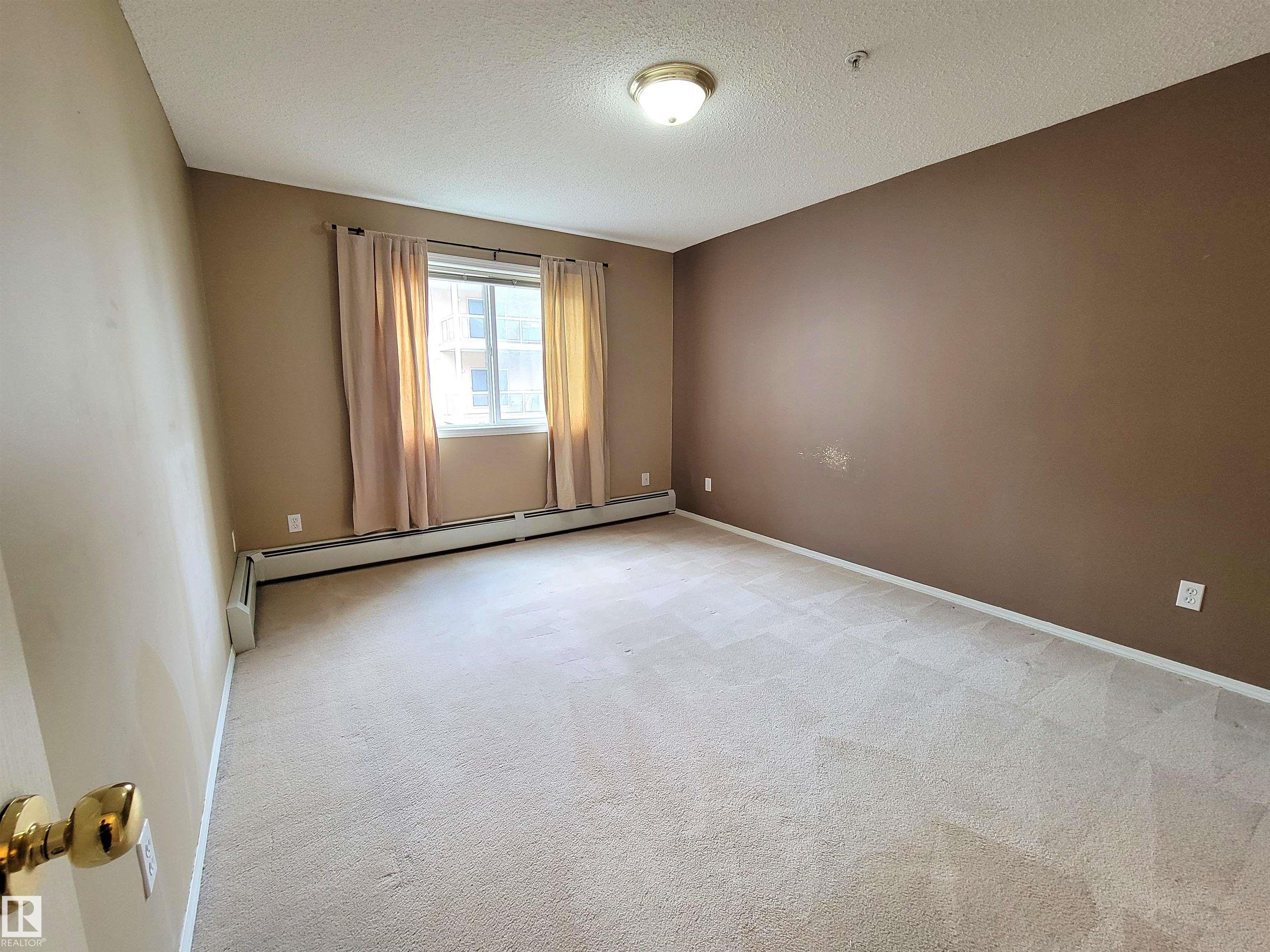 Photo 15 at 312 - 10511 42 Avenue NW, Rideau Park, Edmonton