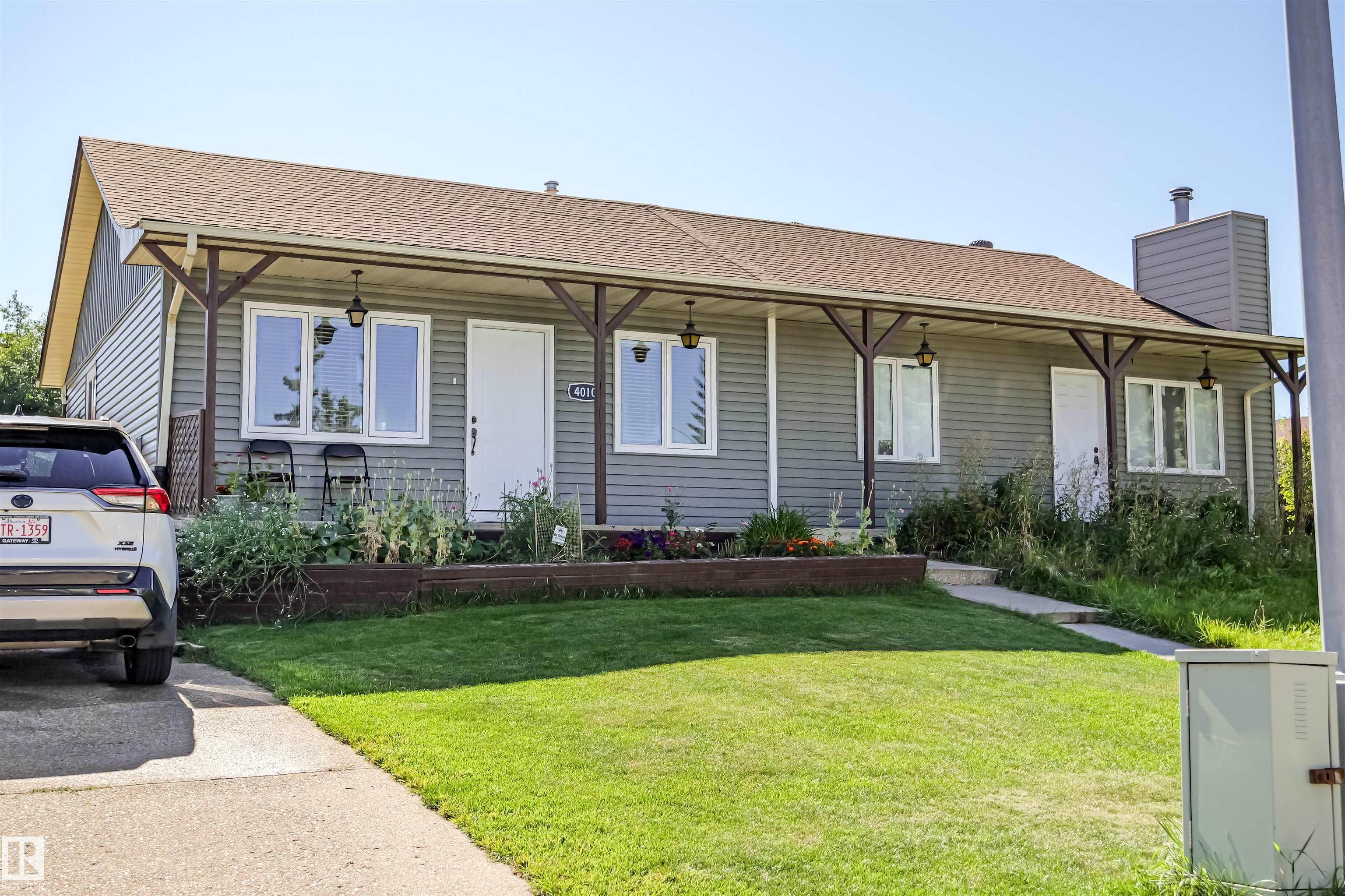 Photo 17 at 4010 18 Avenue NW, Daly Grove, Edmonton