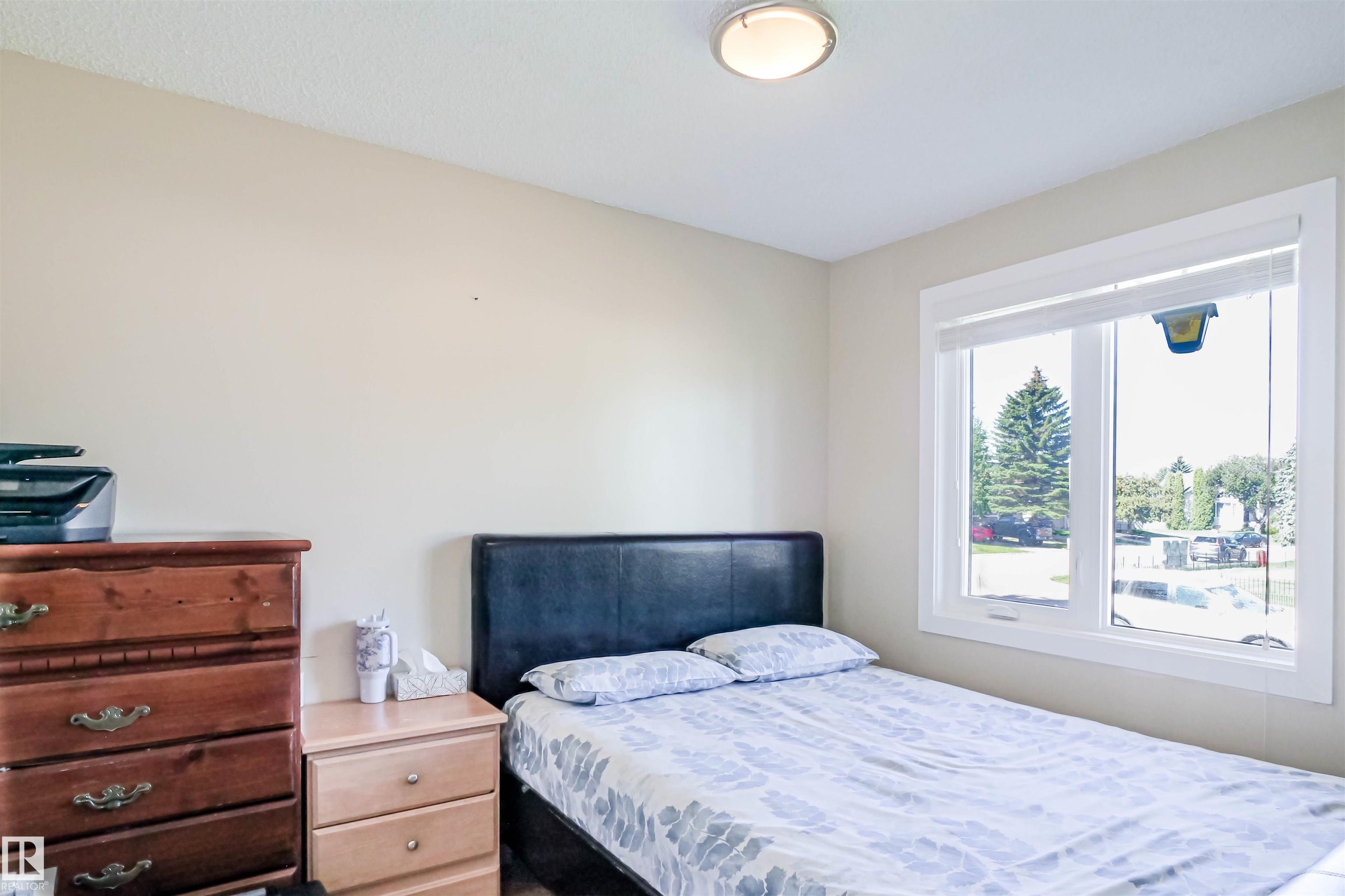 Photo 23 at 4010 18 Avenue NW, Daly Grove, Edmonton
