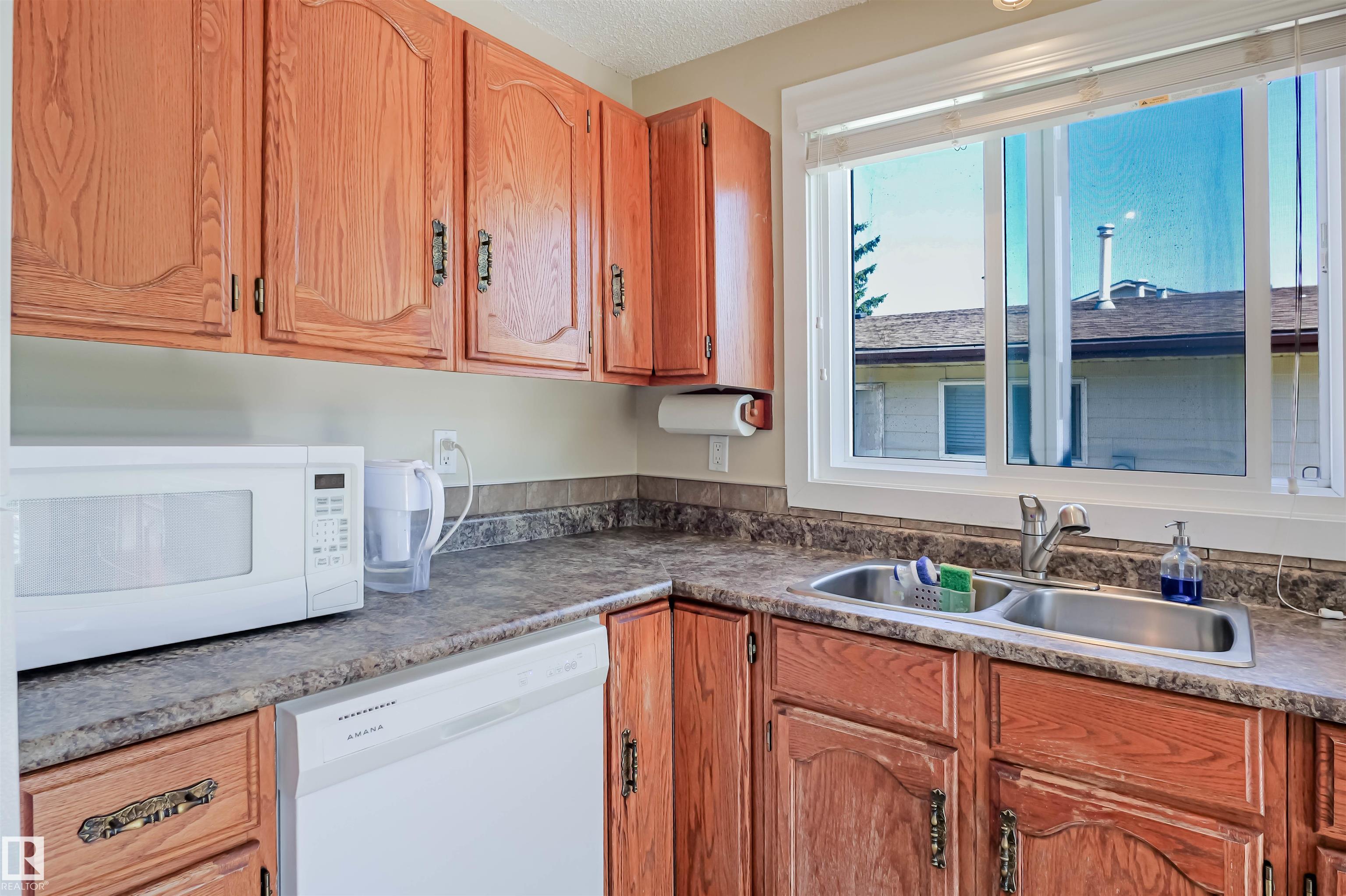 Photo 4 at 4010 18 Avenue NW, Daly Grove, Edmonton