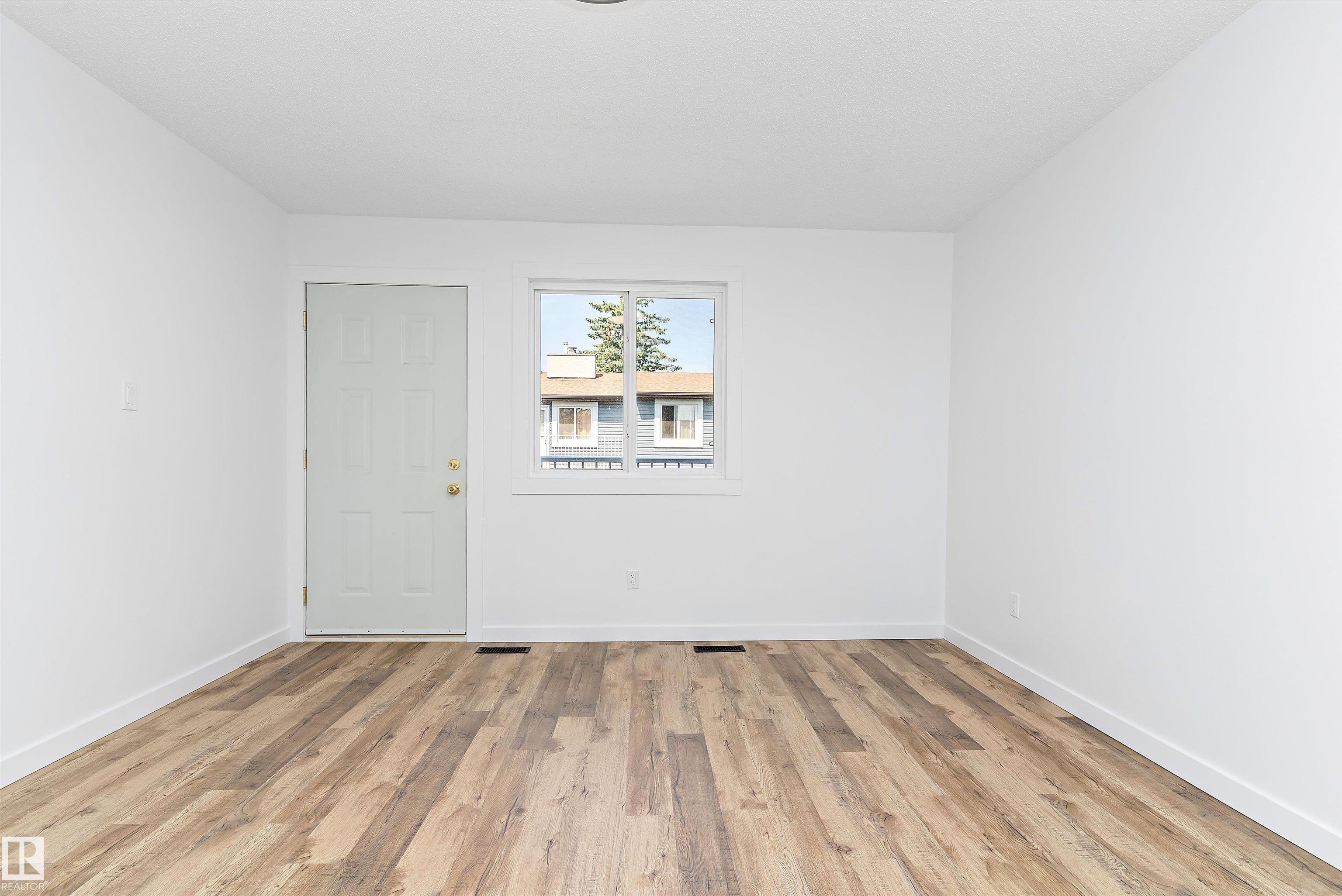 Photo 23 at 13 - 7604 29 Avenue NW, Kameyosek, Edmonton
